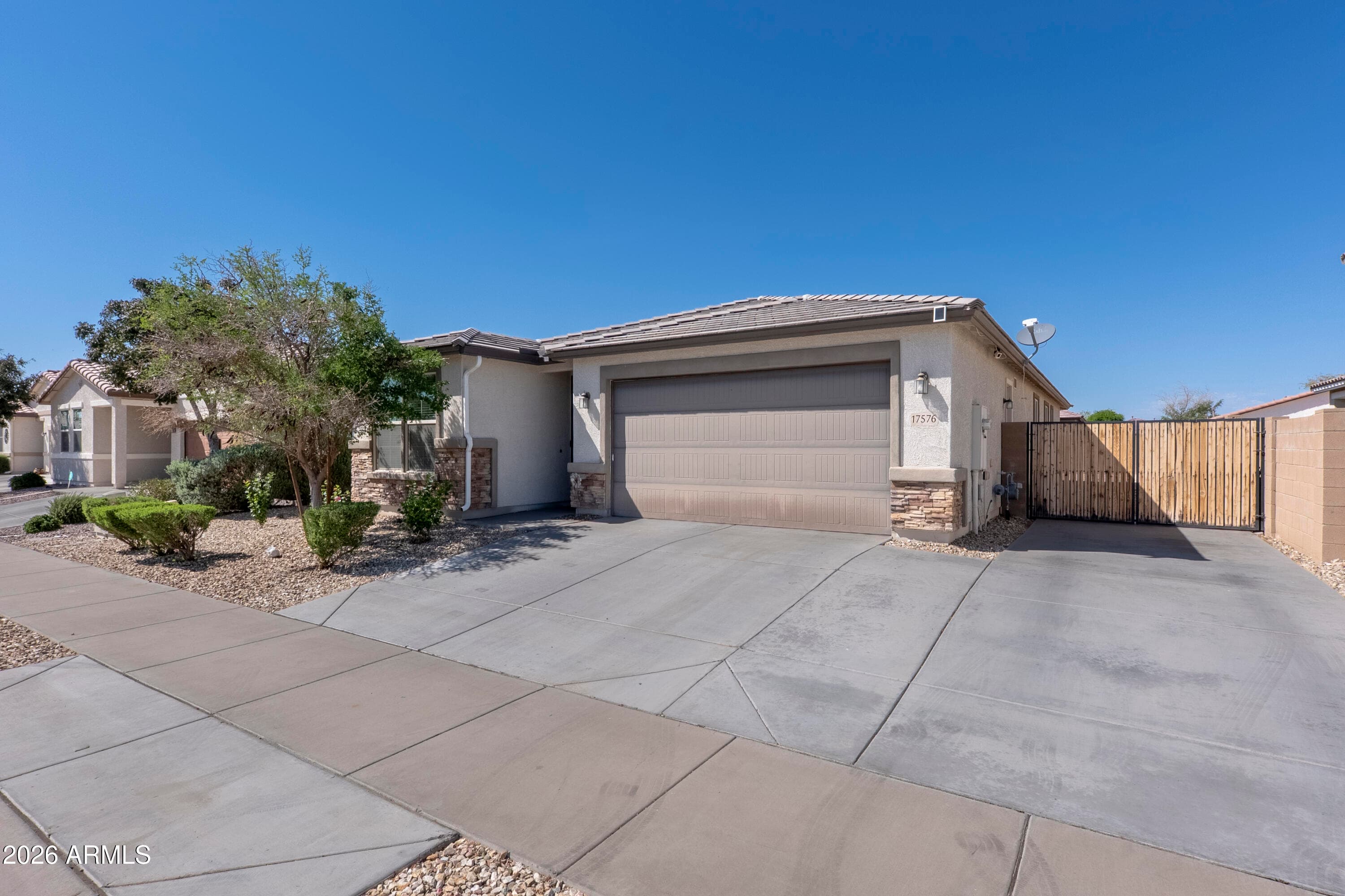 17576 W Desert Bloom St — photo 1