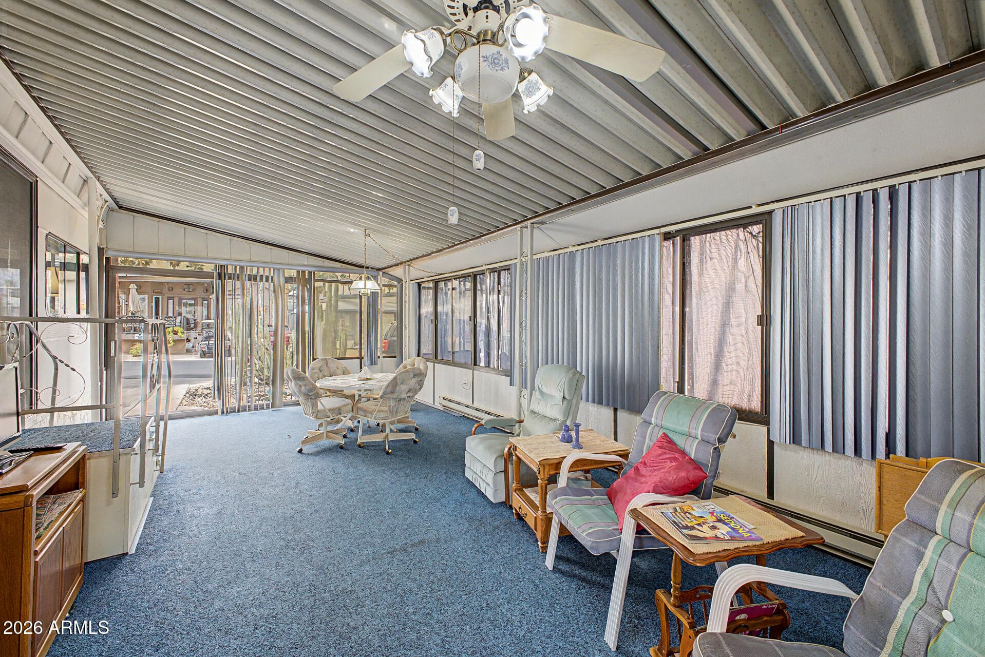 524 DOUGLAS RD - Photo 5