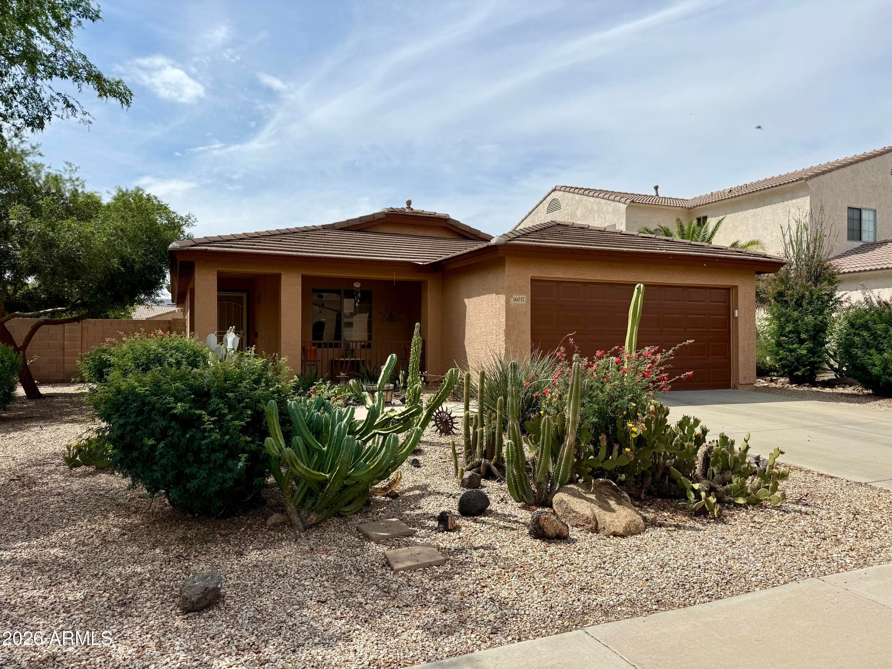 16037 W Caribbean Ln — photo 1
