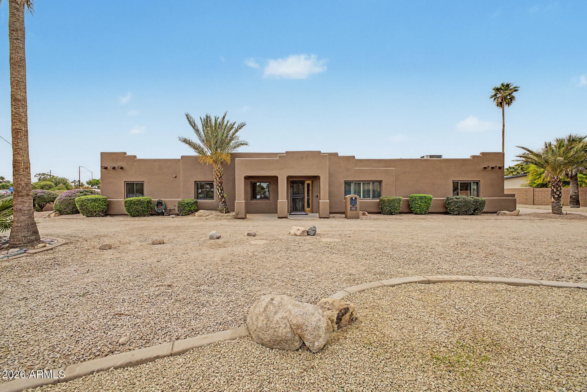 12202 N 64th St — photo 1