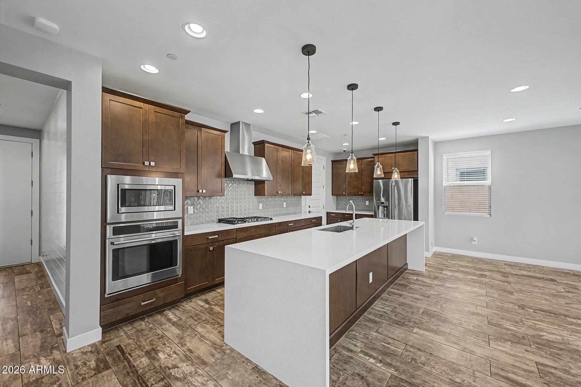 1840 S Follett Way — photo 1