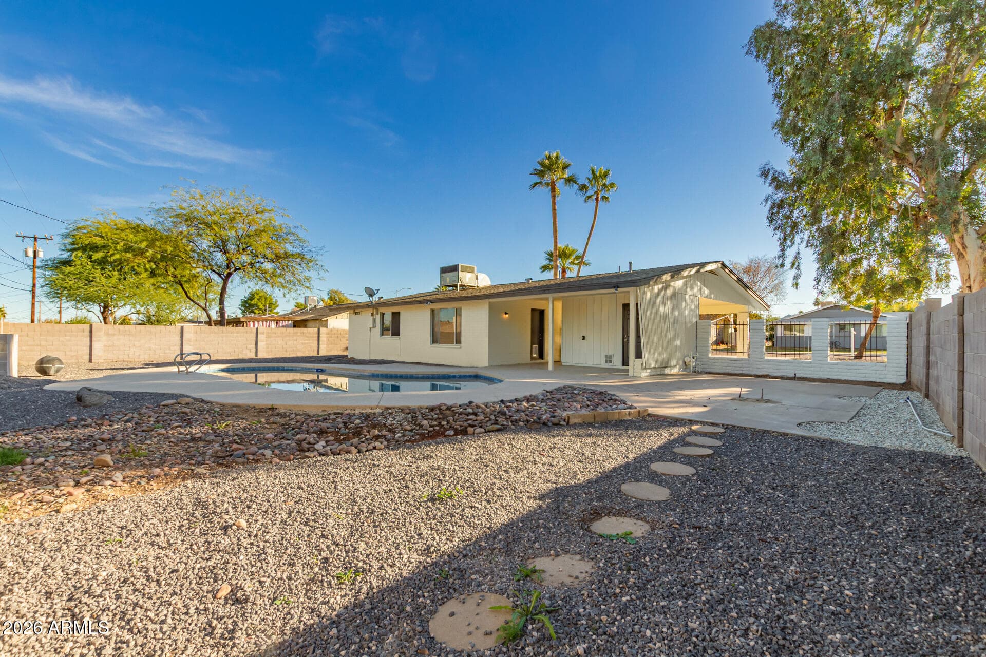 2834 E Shangri La Rd — photo 33