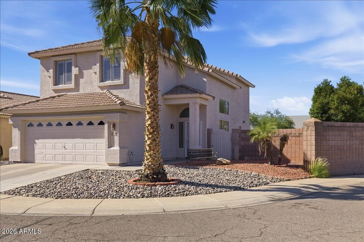4740 E Mountain Vista Dr — photo 1