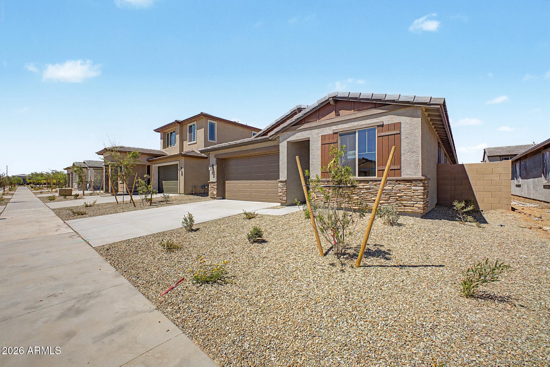 22334 W IRMA LN - Photo 4