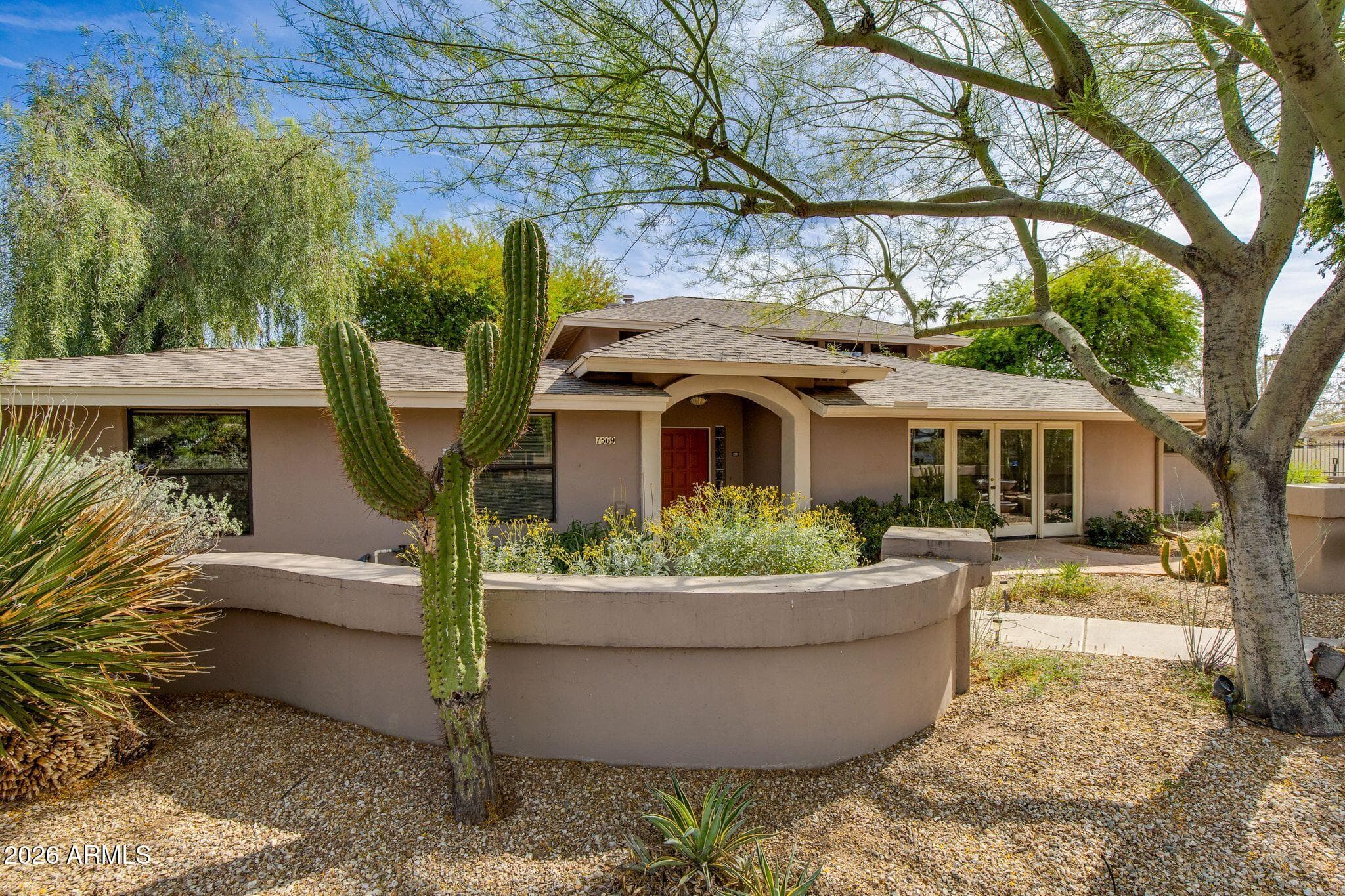 1569 W El Caminito Dr — photo 2