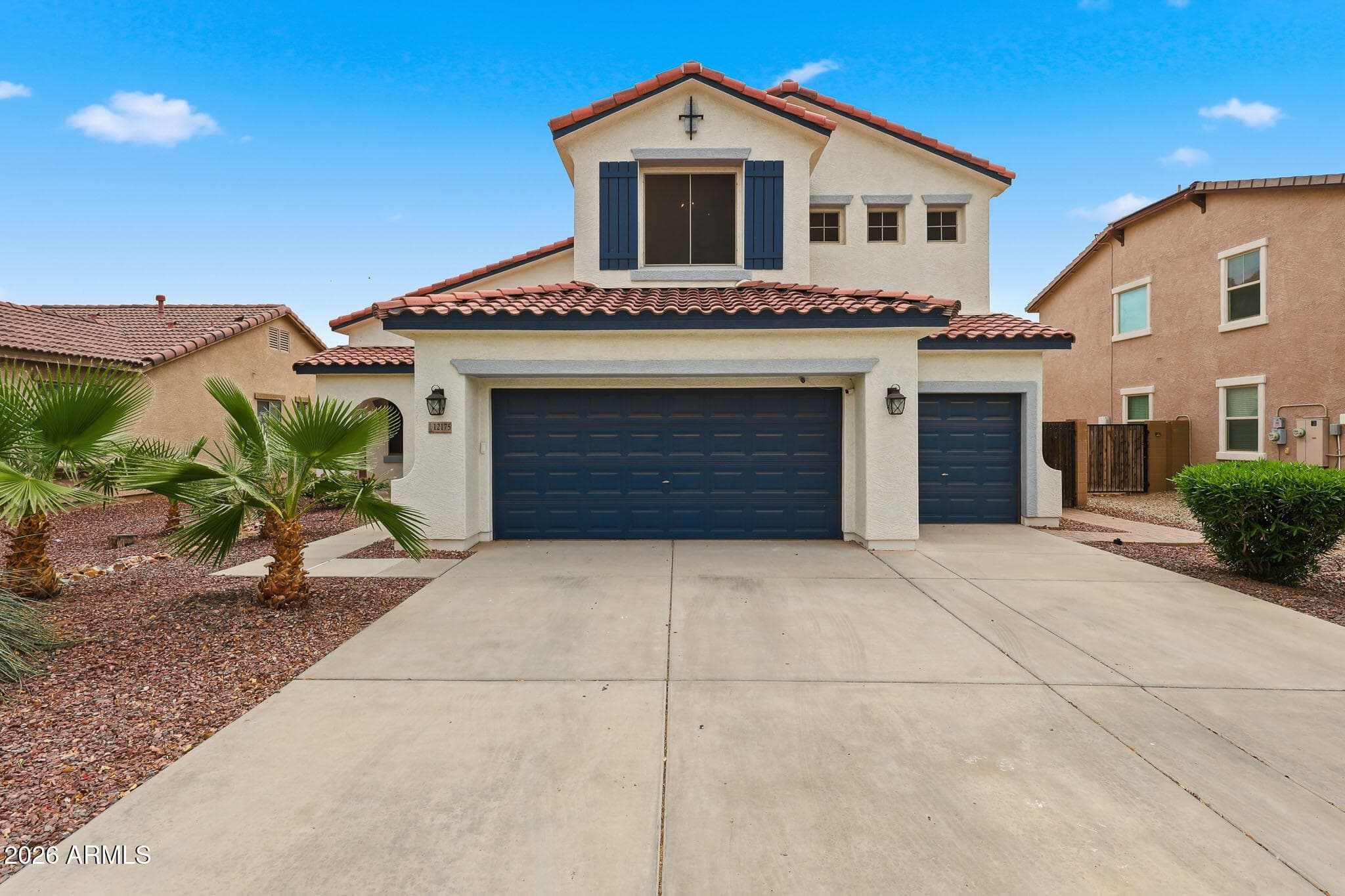 12175 W Chase Ln — photo 1