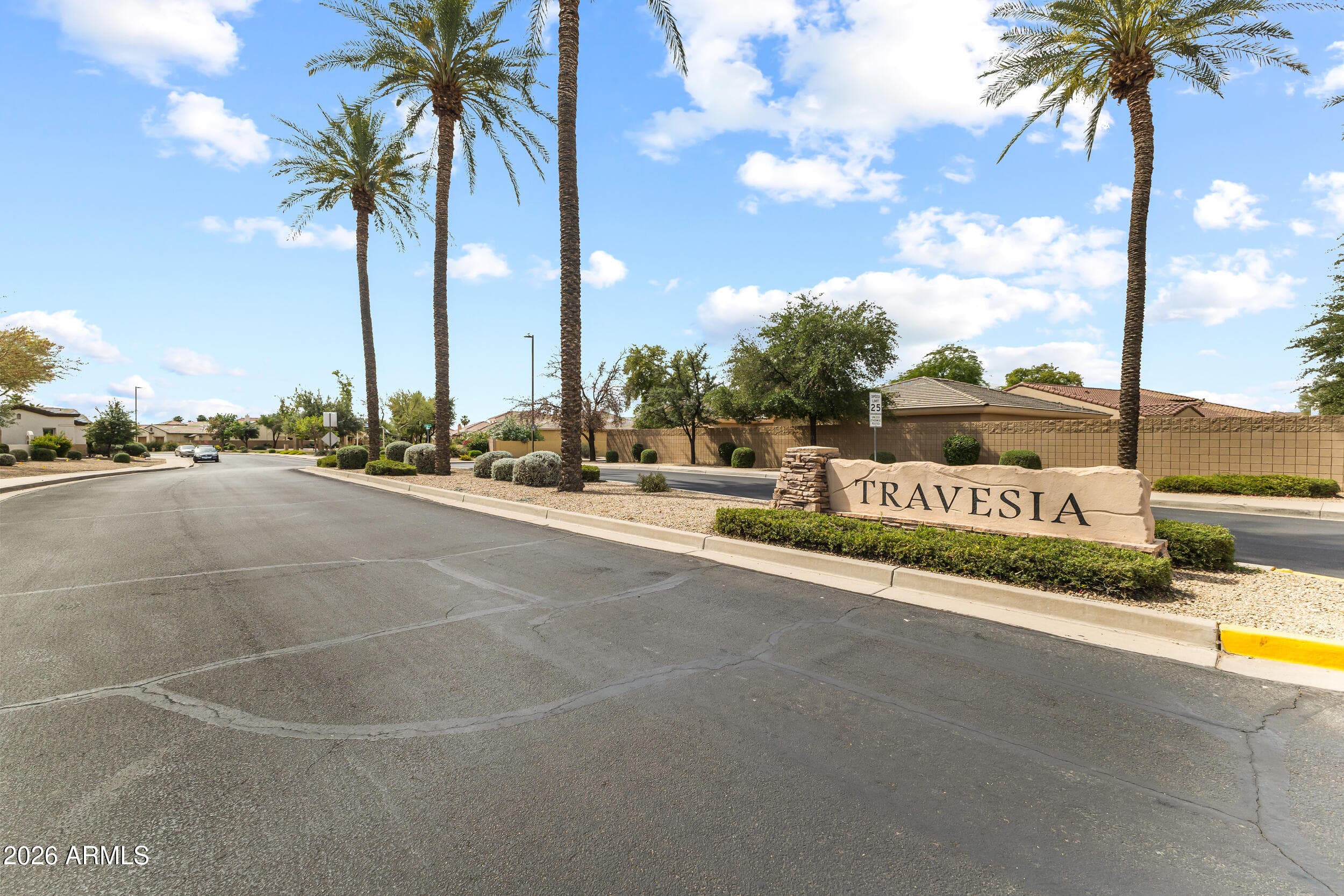 14362 W Alvarado Dr — photo 2