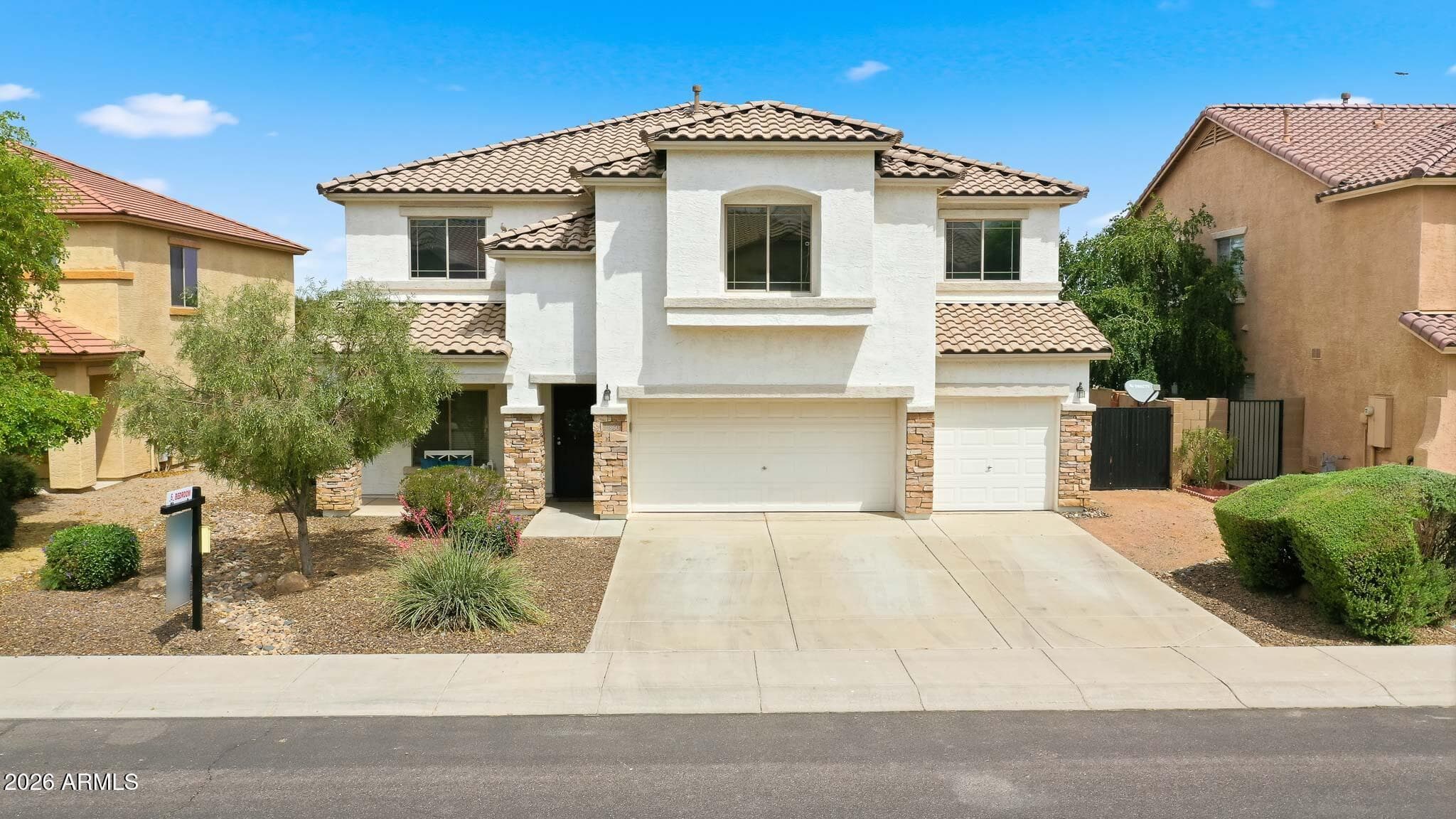 11860 W Grant St — photo 1
