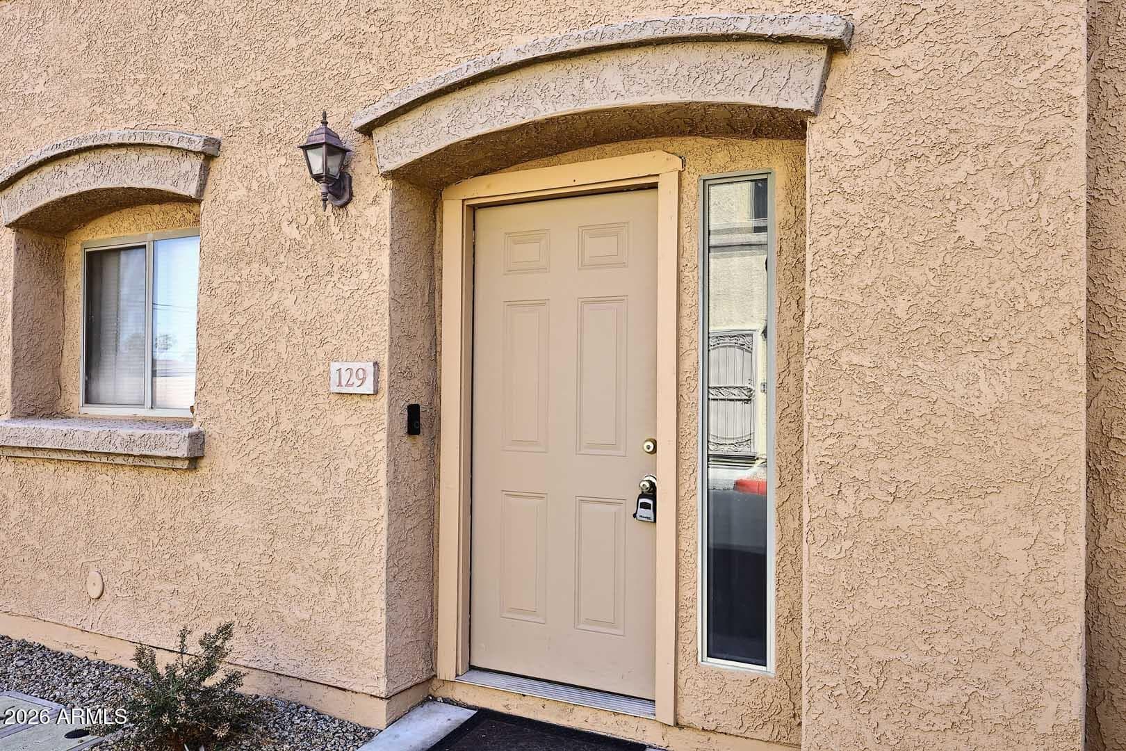 805 S SYCAMORE -- - Photo 4