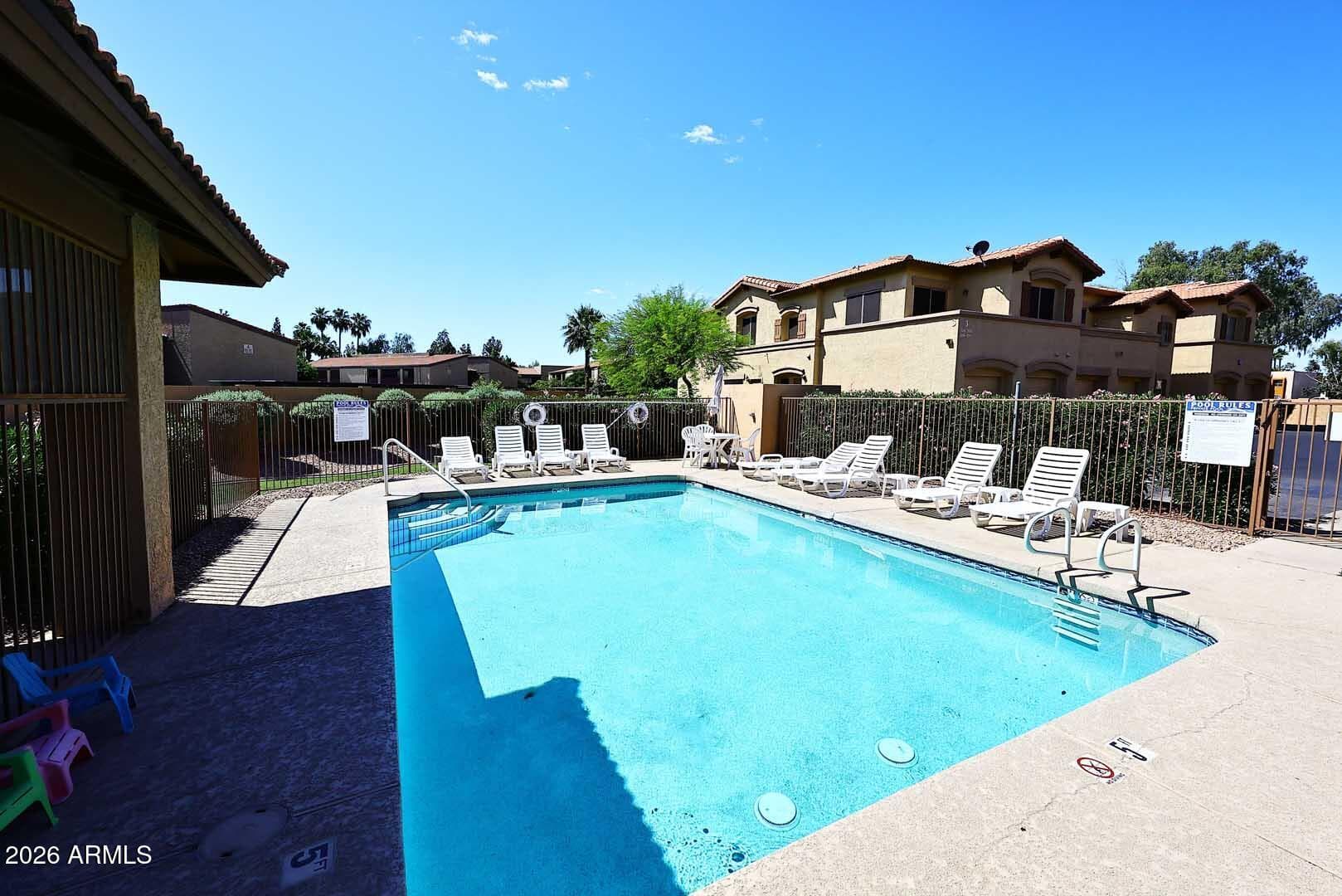 805 S SYCAMORE -- - Photo 28