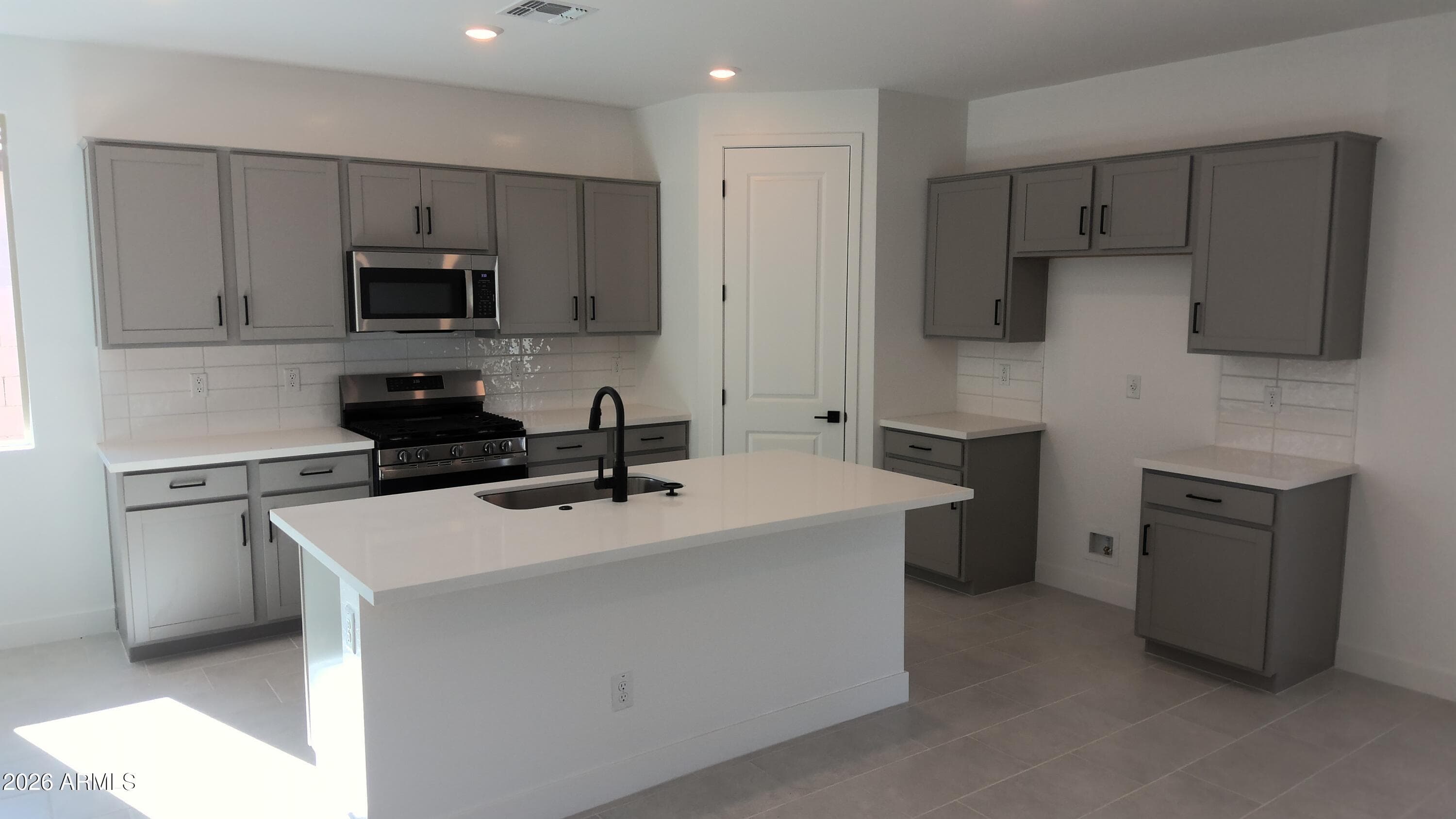 15212 W Gray Fox Trail — photo 2