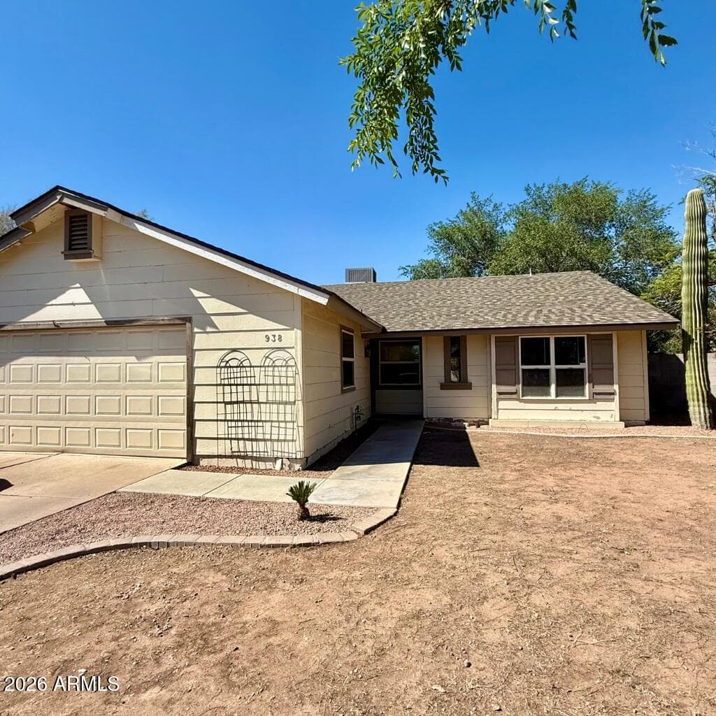 938 N Evergreen Ct — photo 1