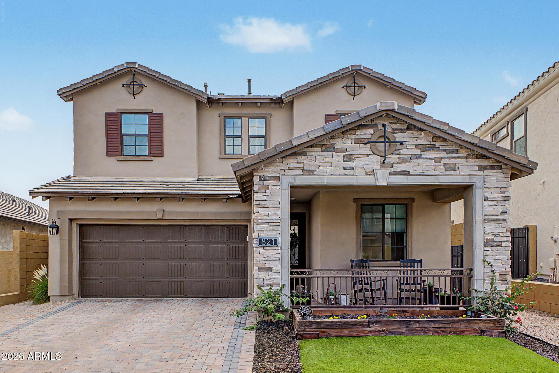 821 E Silver Fox Way — photo 1