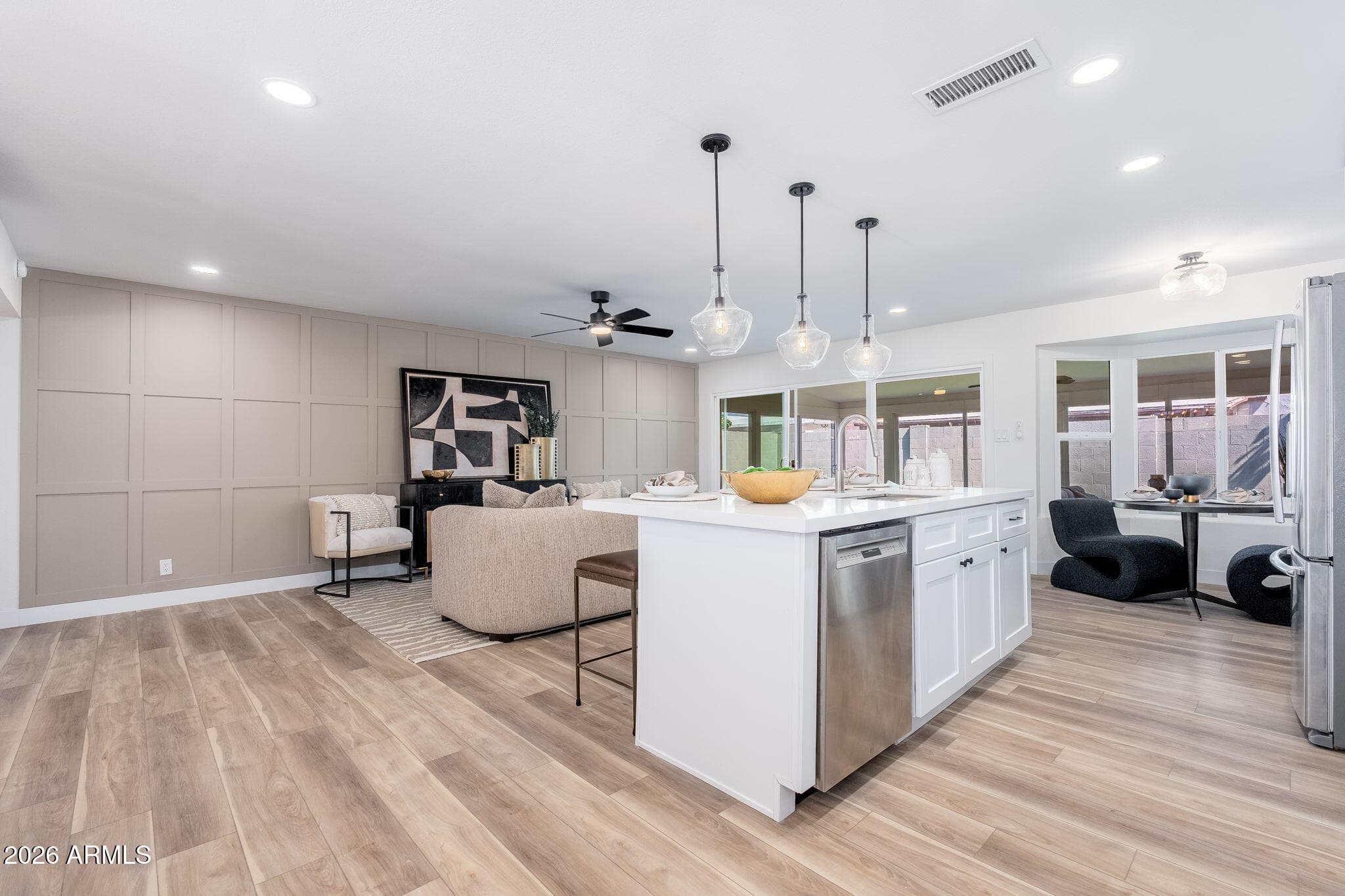7826 E MARIPOSA DR - Photo 2