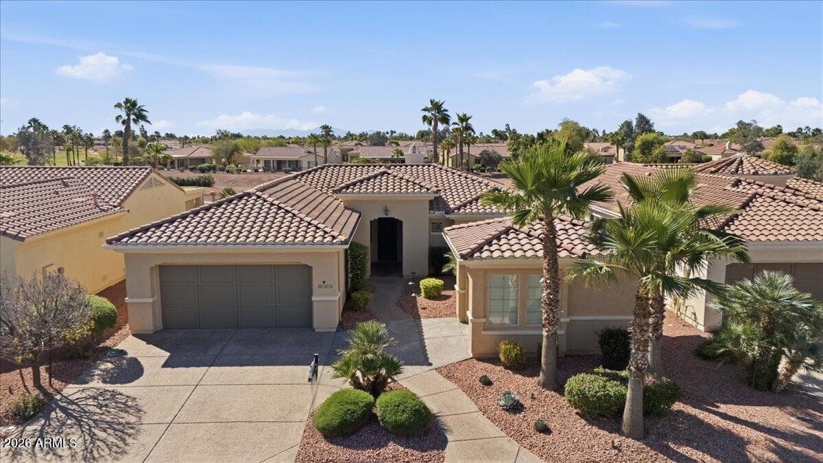 12915 W Junipero Dr — photo 1