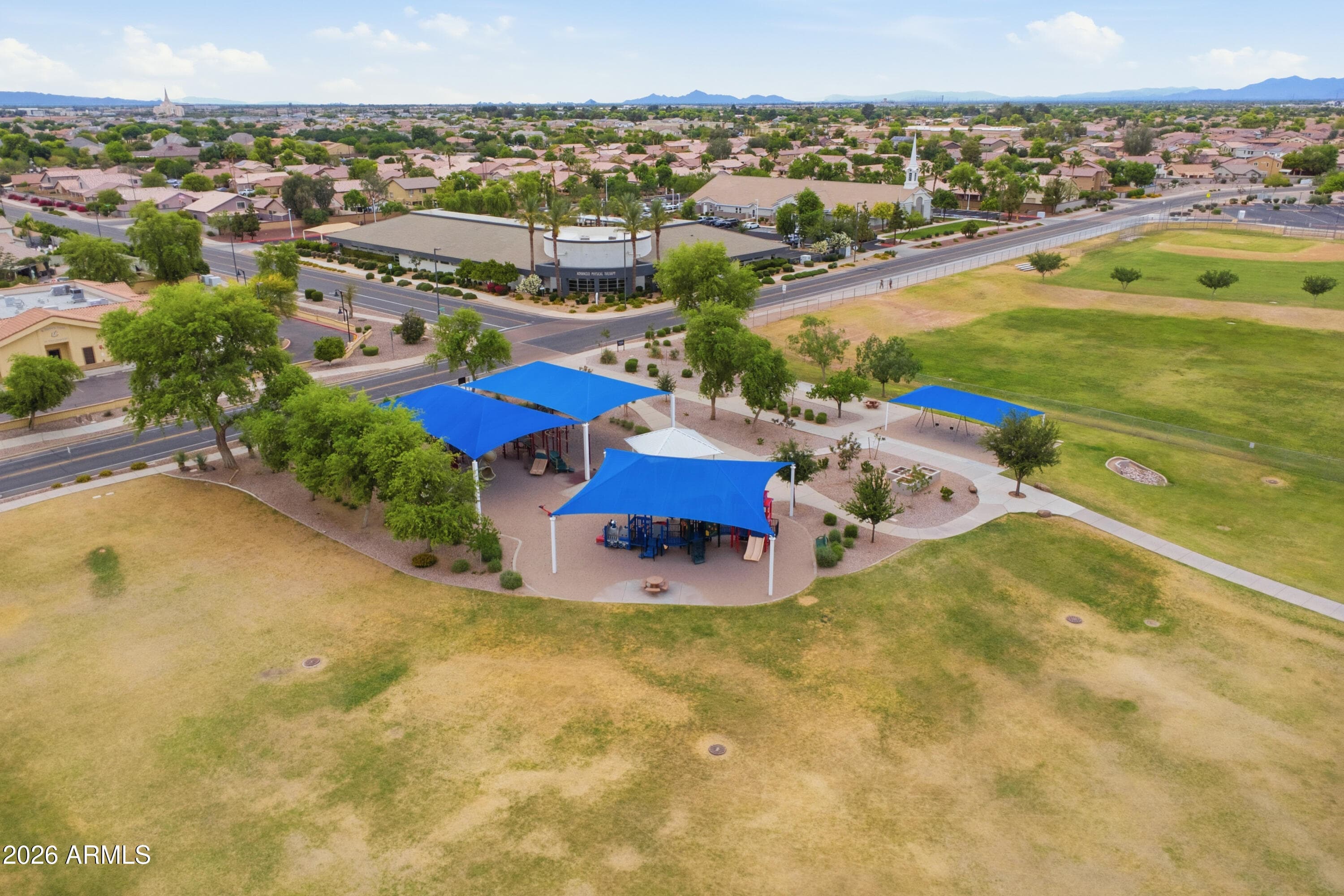 3490 E Red Oak Ln — photo 70