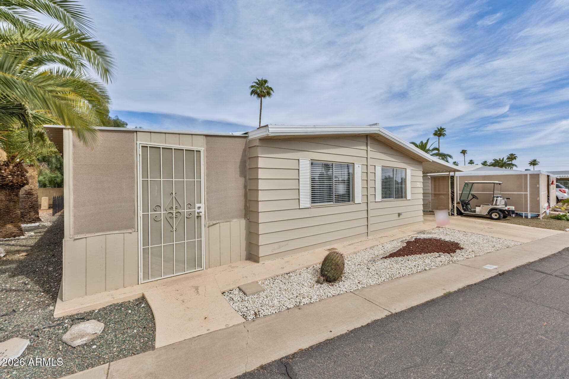3104 E Broadway Rd 30 — photo 2