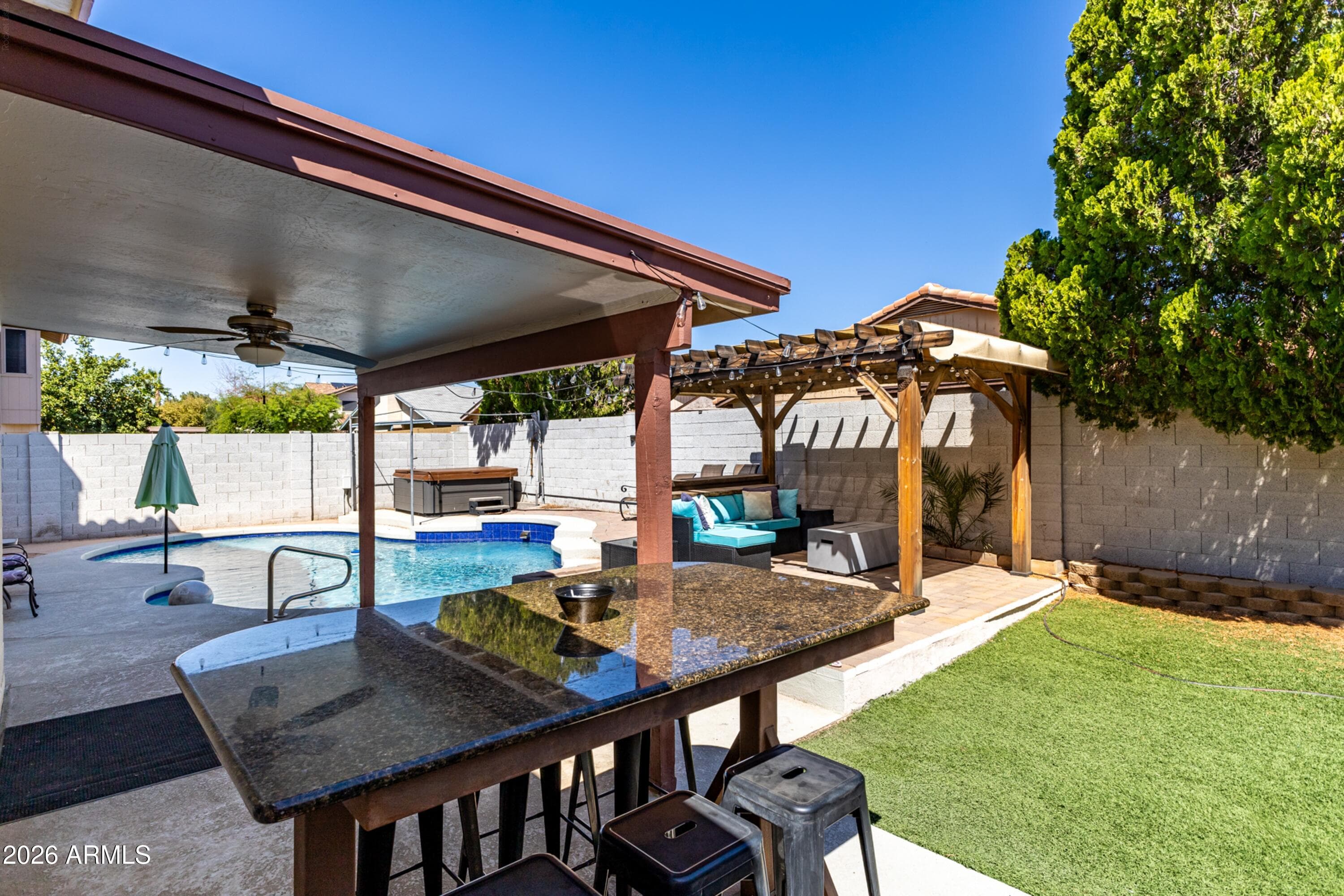 4046 W Avenida Del Sol -- — photo 37