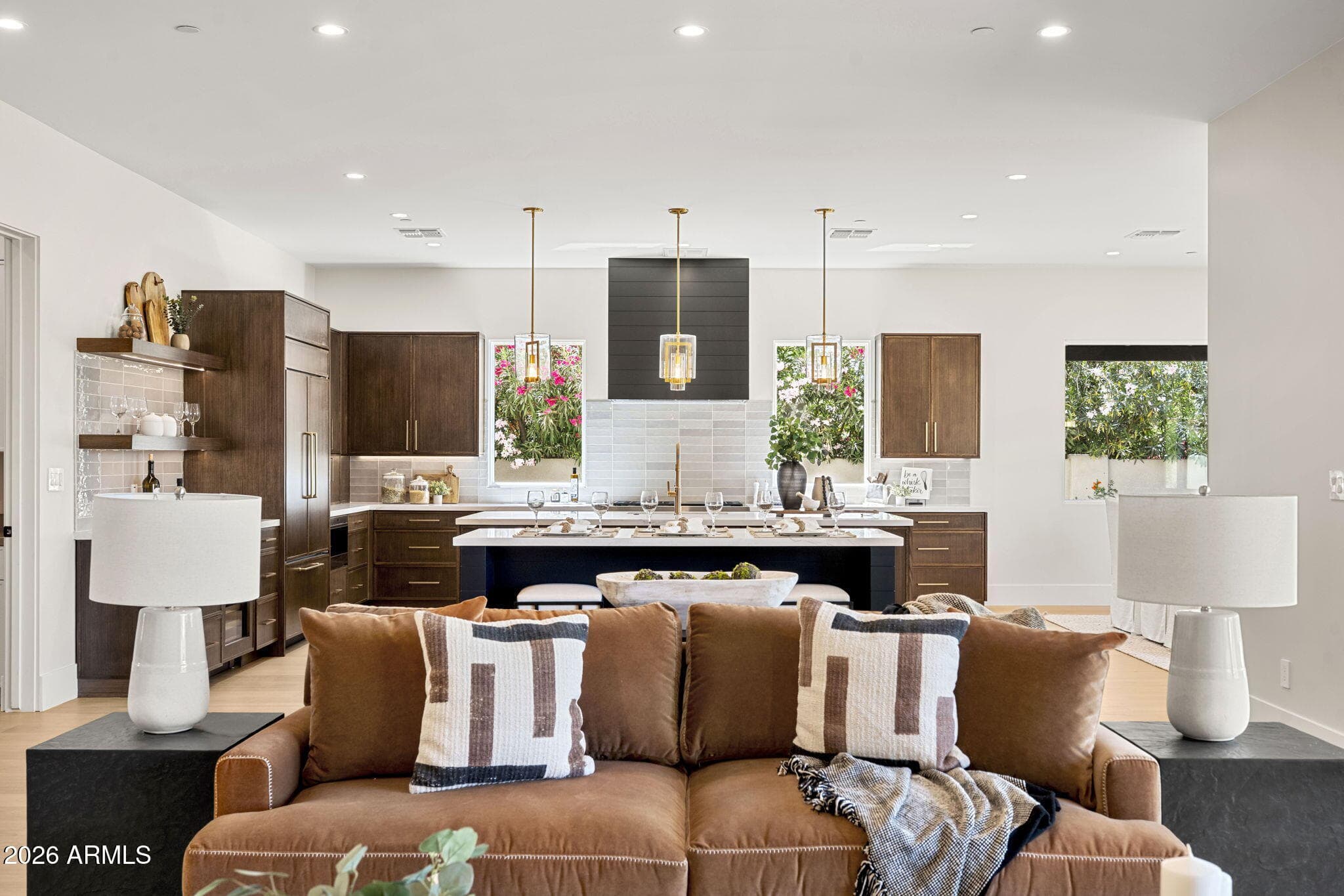 10232 N 86th St — photo 2