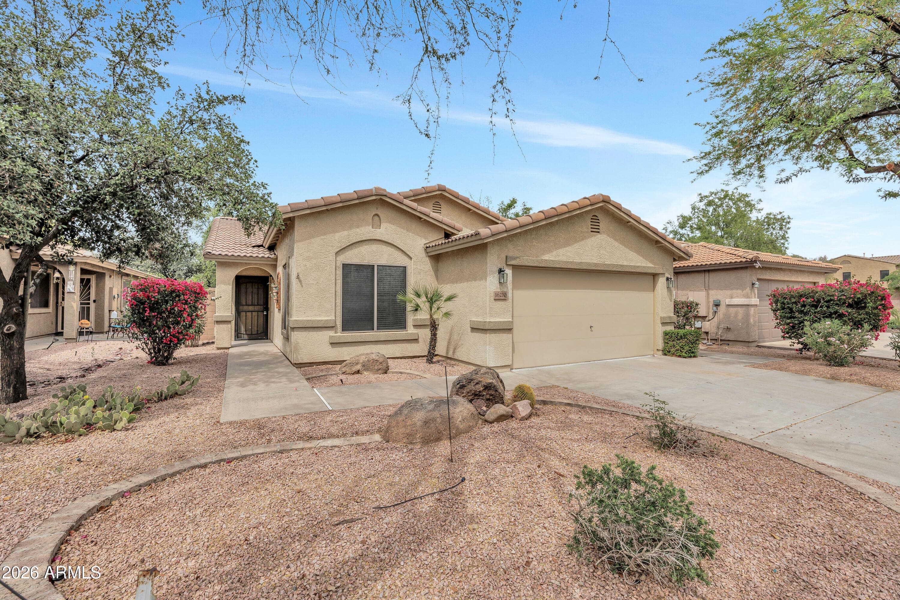 16210 W Caribbean Ln — photo 2