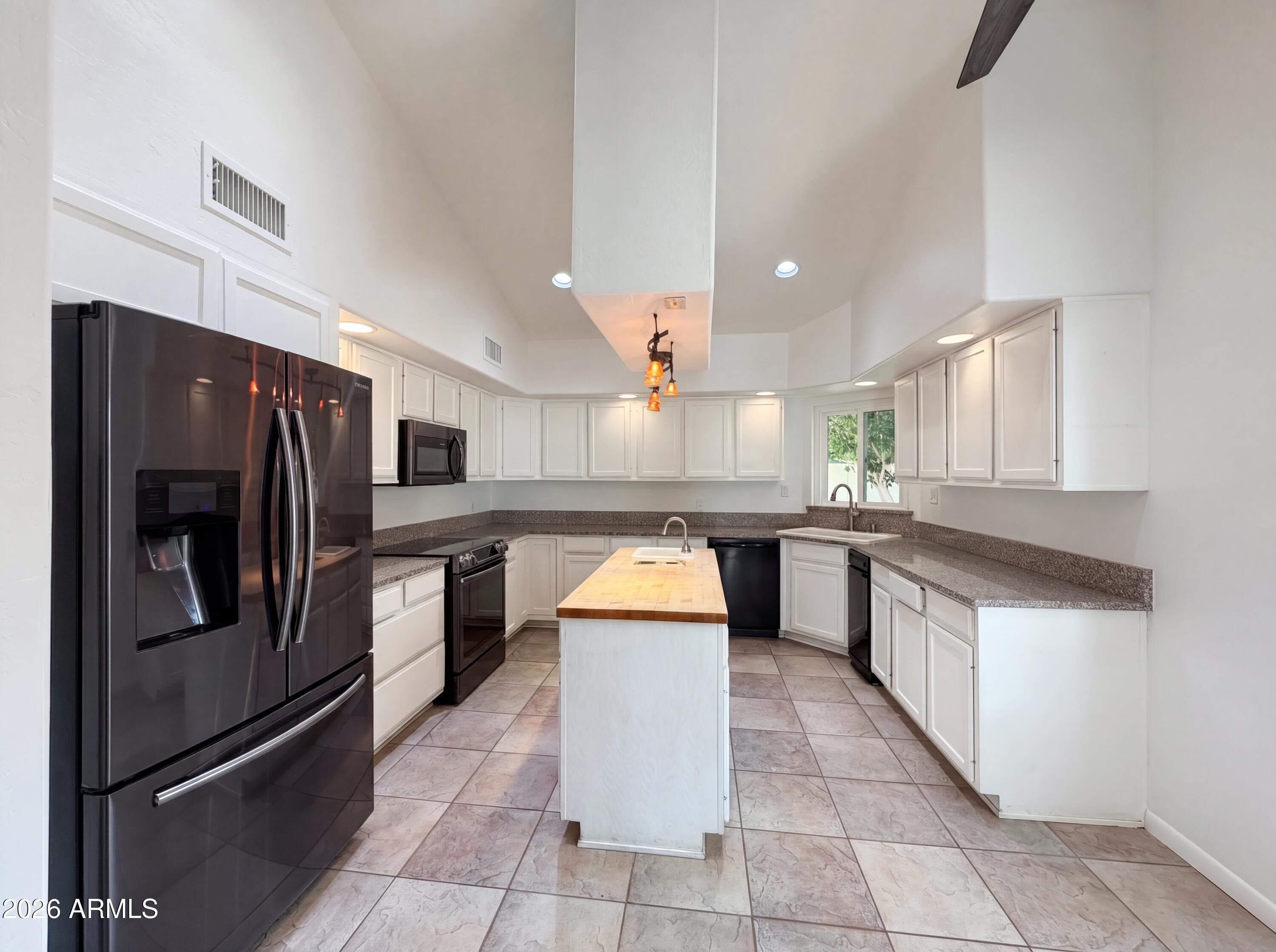 14125 W Greenview N Circle — photo 2