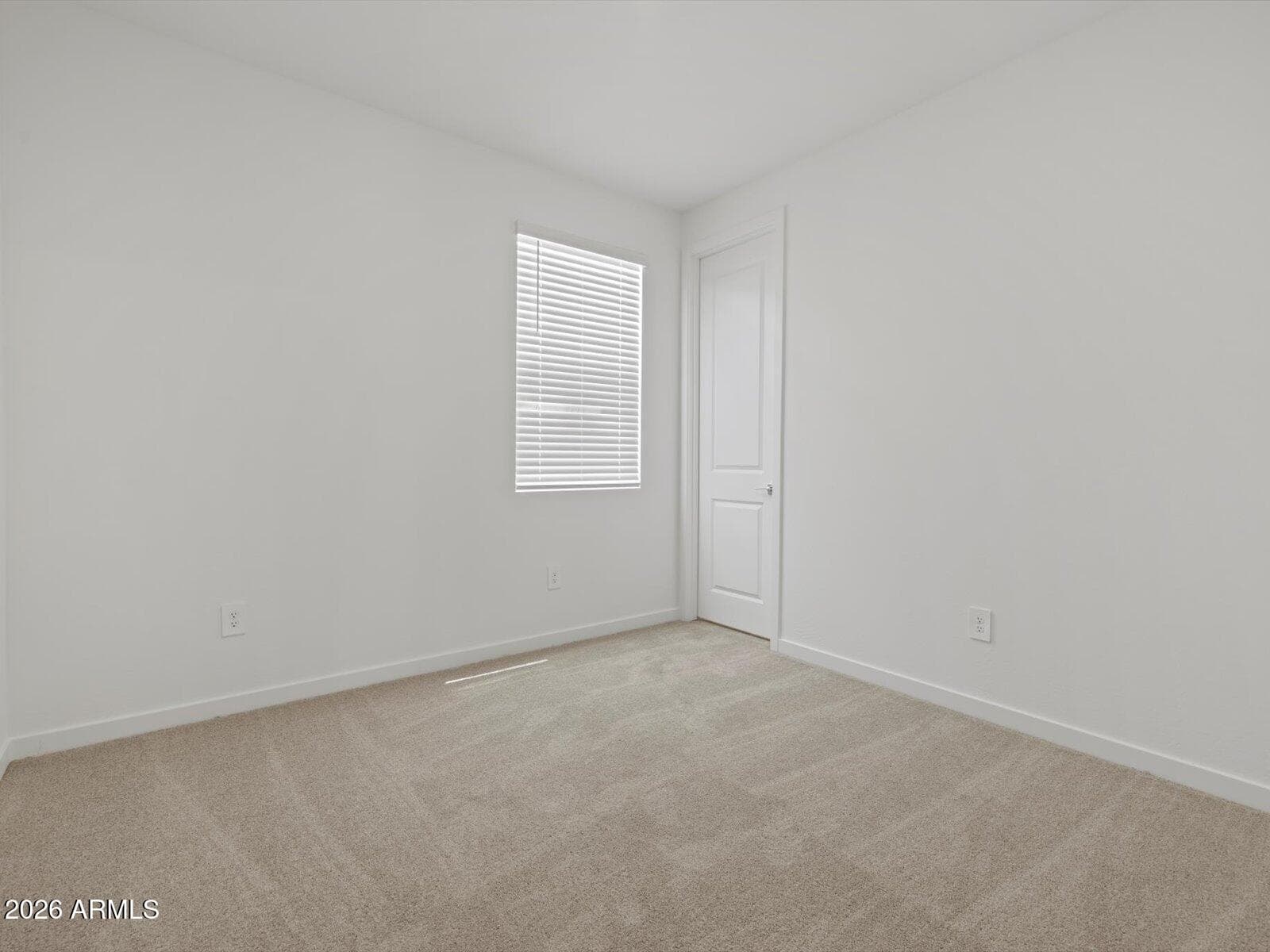 37130 W MONTSERRAT ST - Photo 4