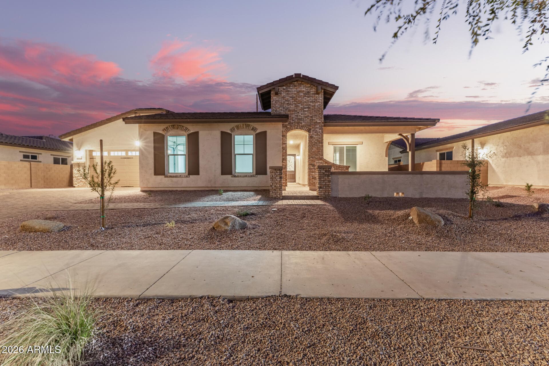 21093 E Diana Way — photo 1