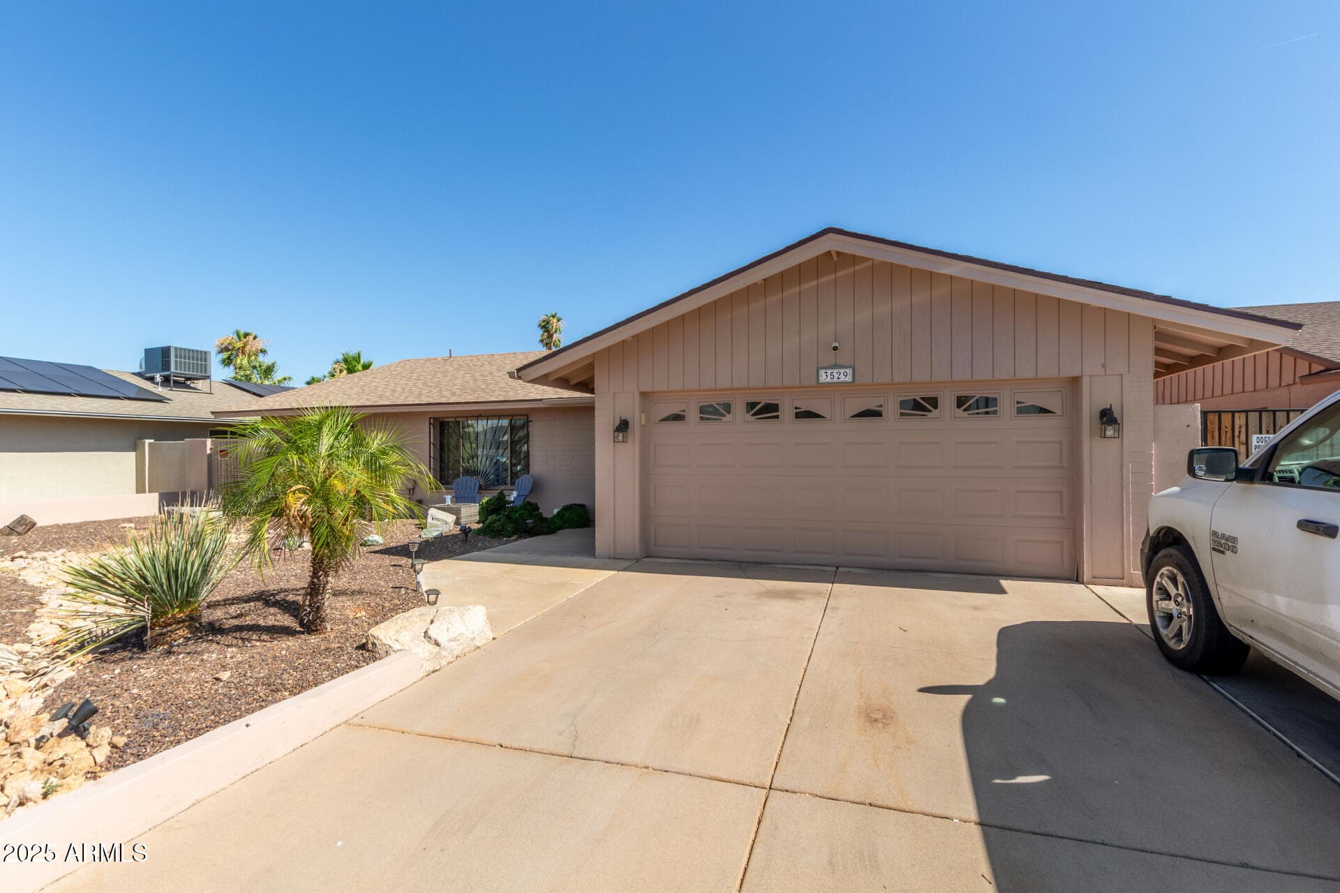 3529 W Saint Moritz Ln — photo 1