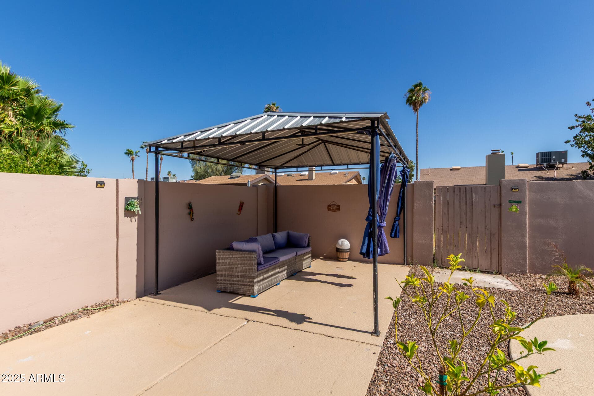 3529 W Saint Moritz Ln — photo 34