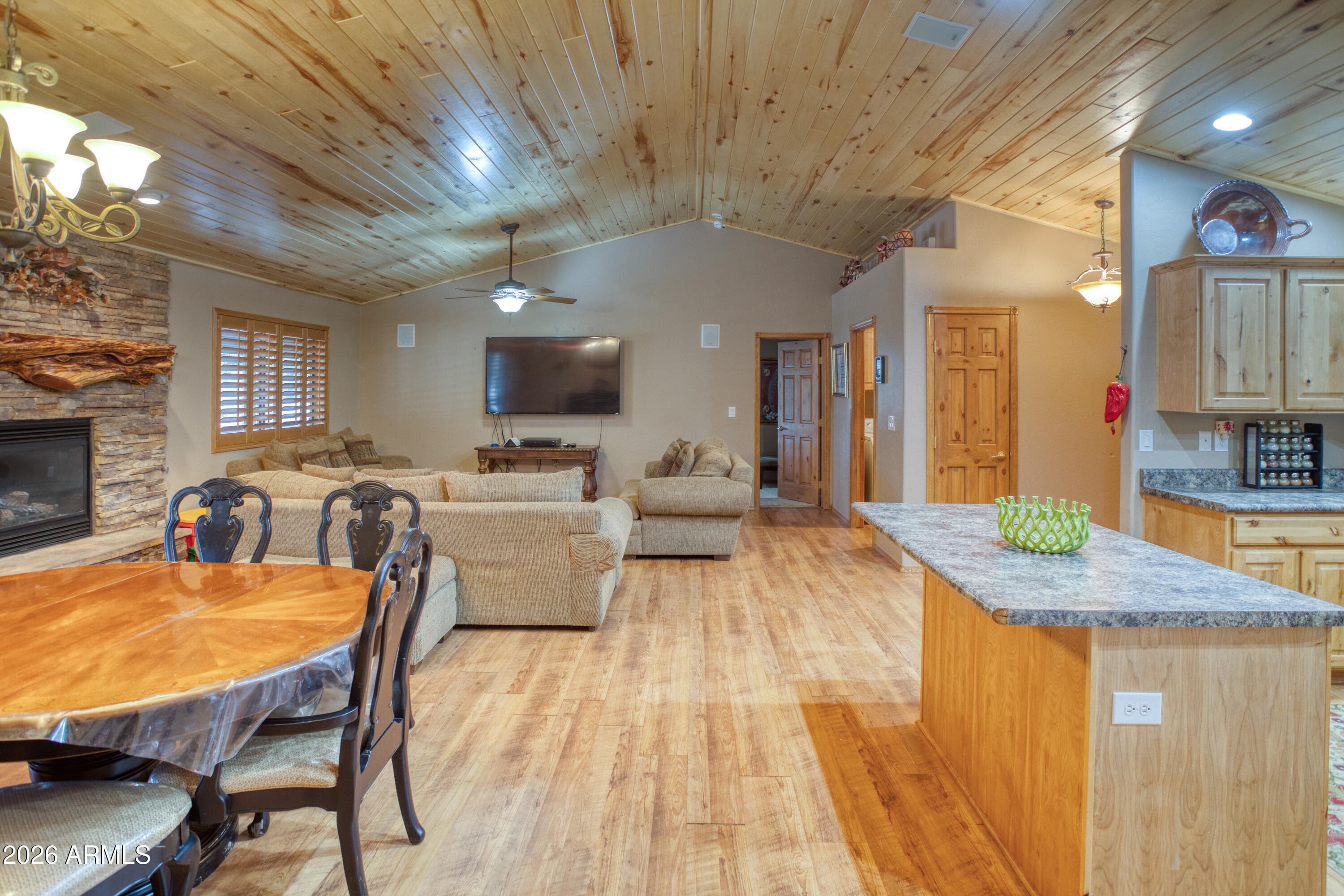 2949 PINE RIM RD - Photo 5