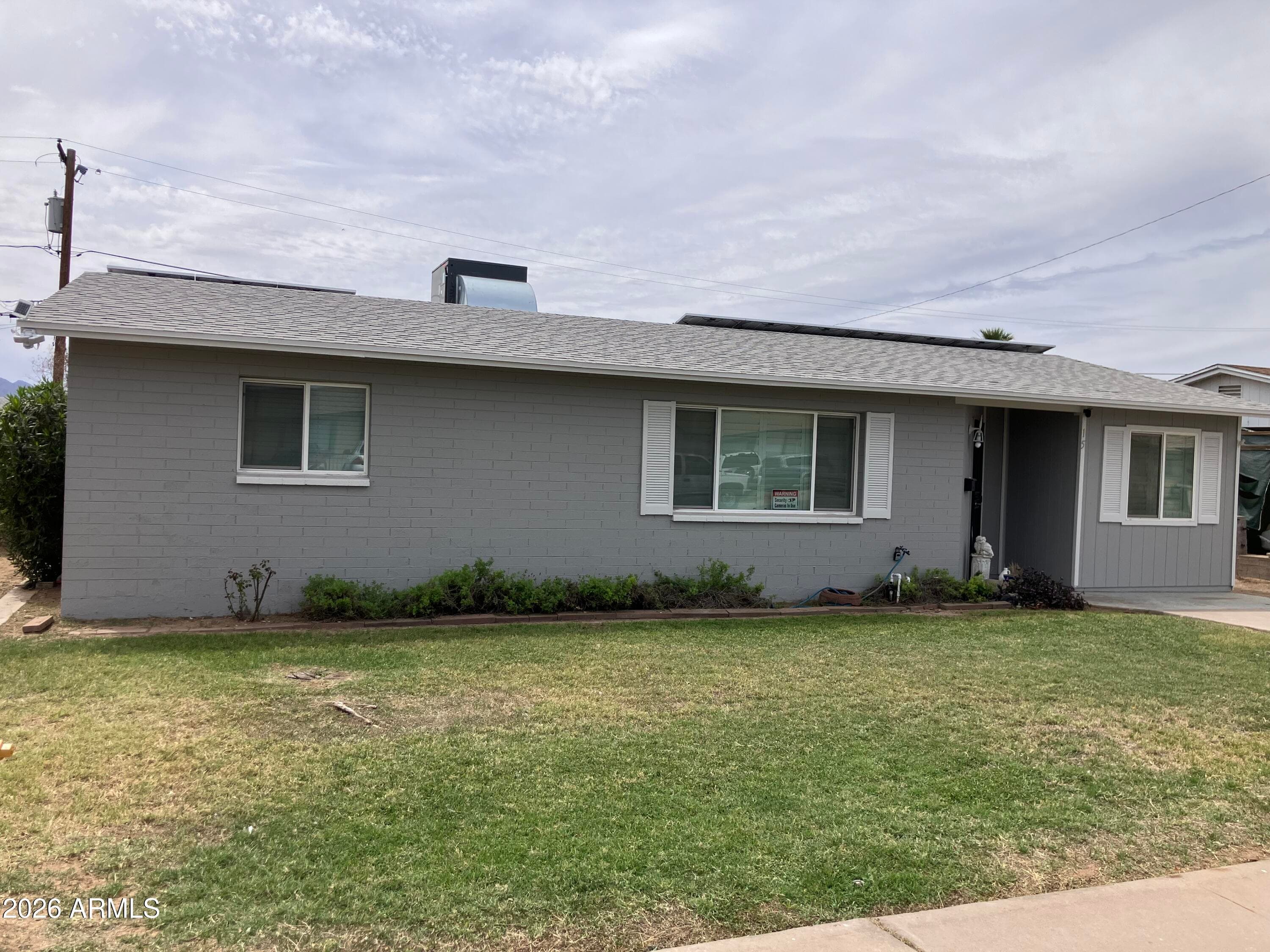 15 W Lawrence Blvd — photo 22