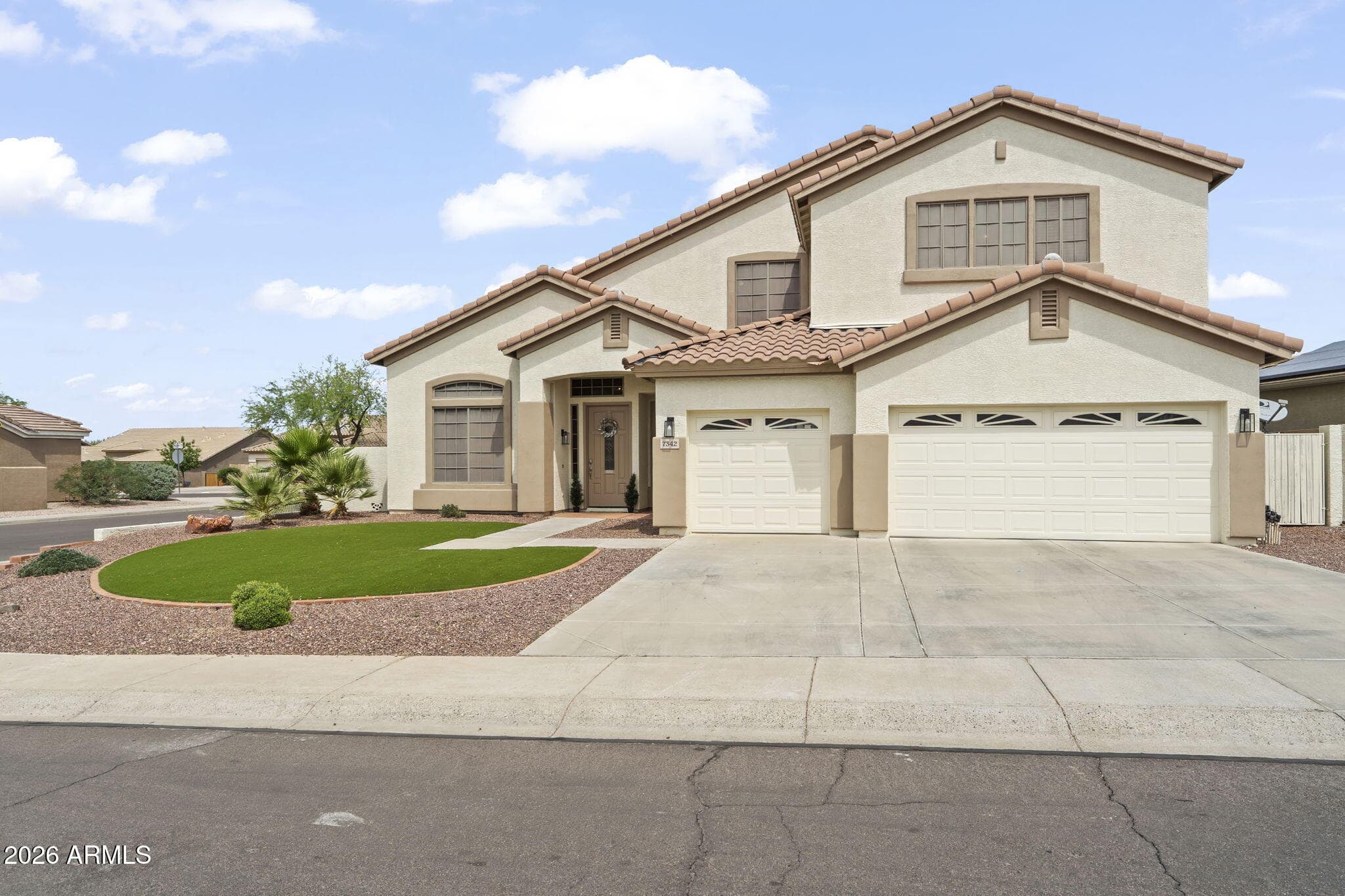 7342 W Tether Trail — photo 1