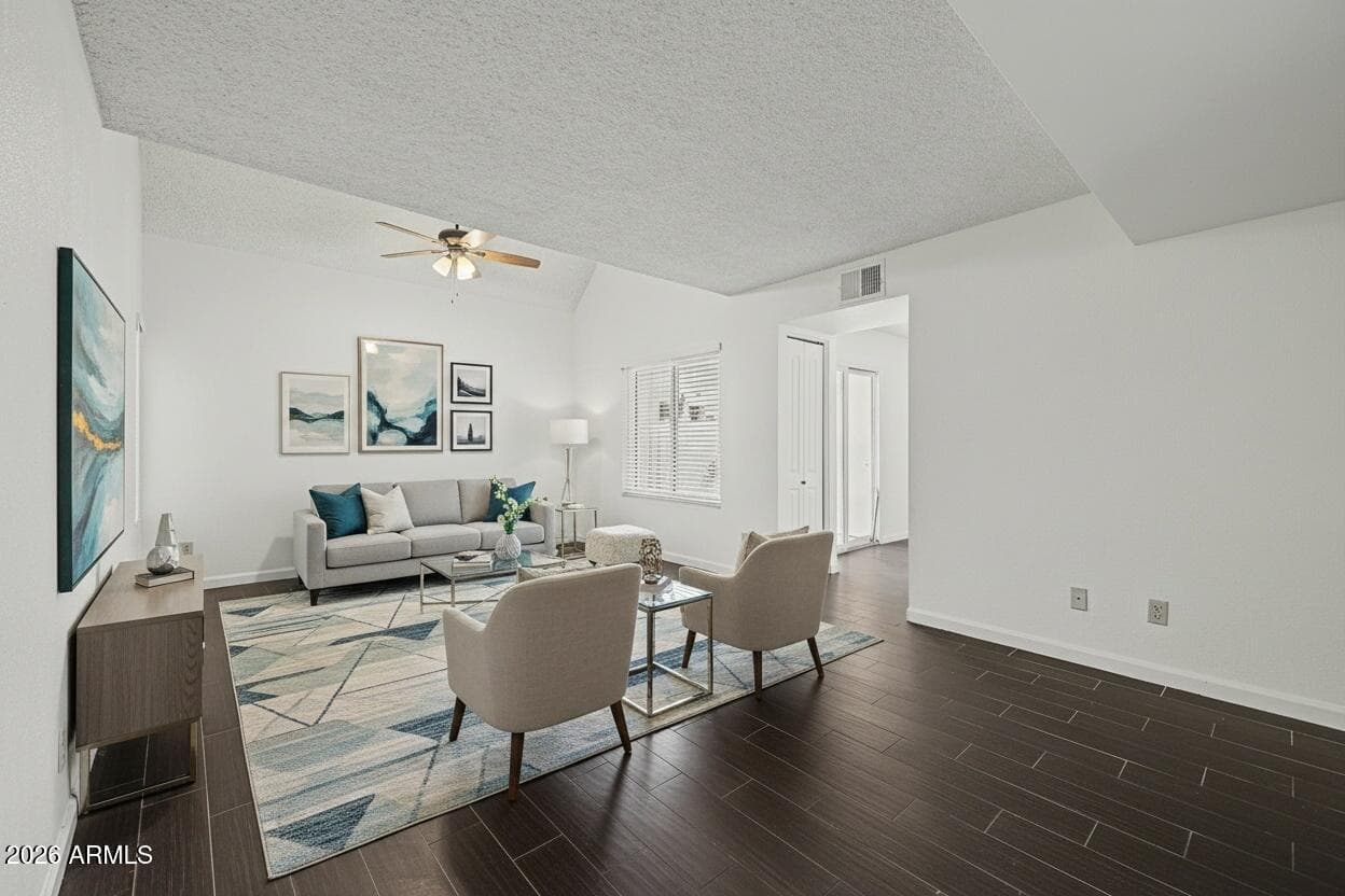 1342 W Emerald Ave 248 — photo 2