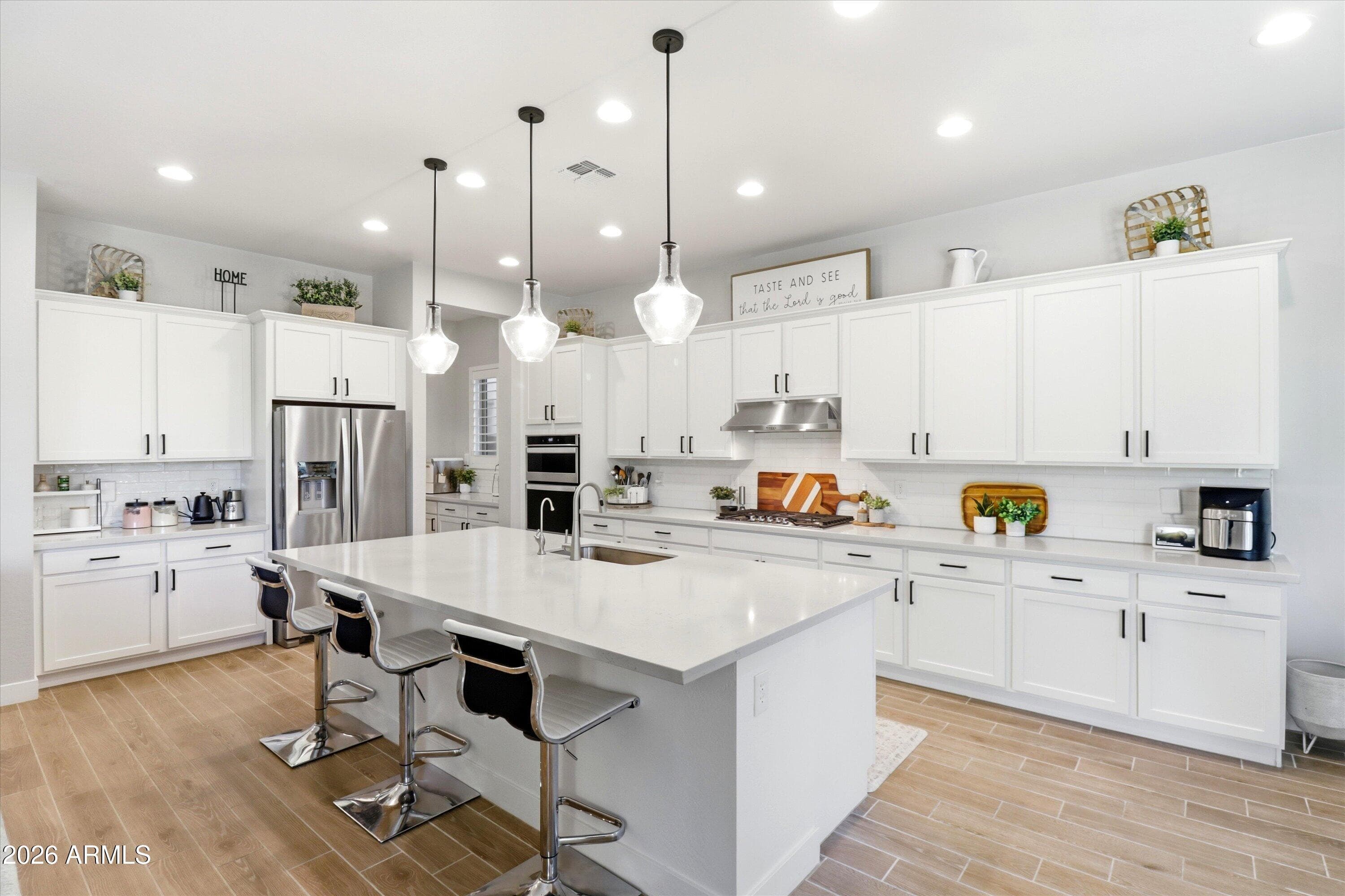 10262 E Supernova Dr — photo 2