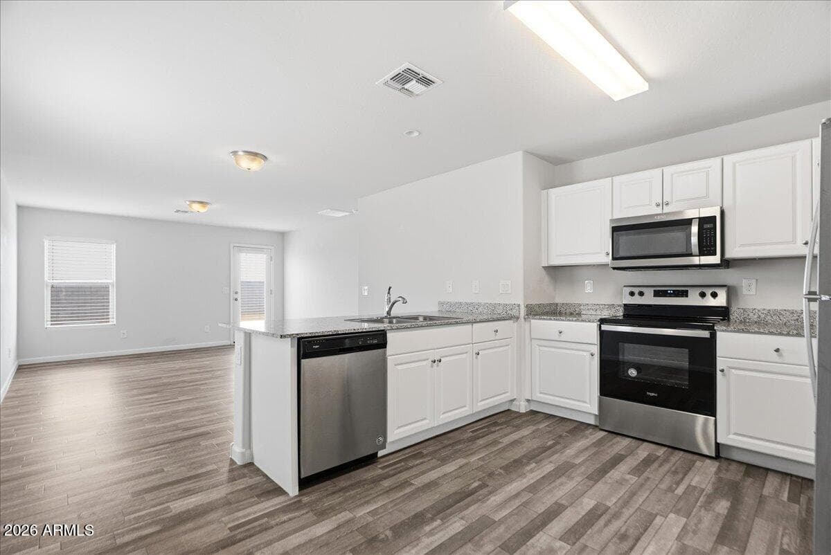 1182 S 11th St — photo 2