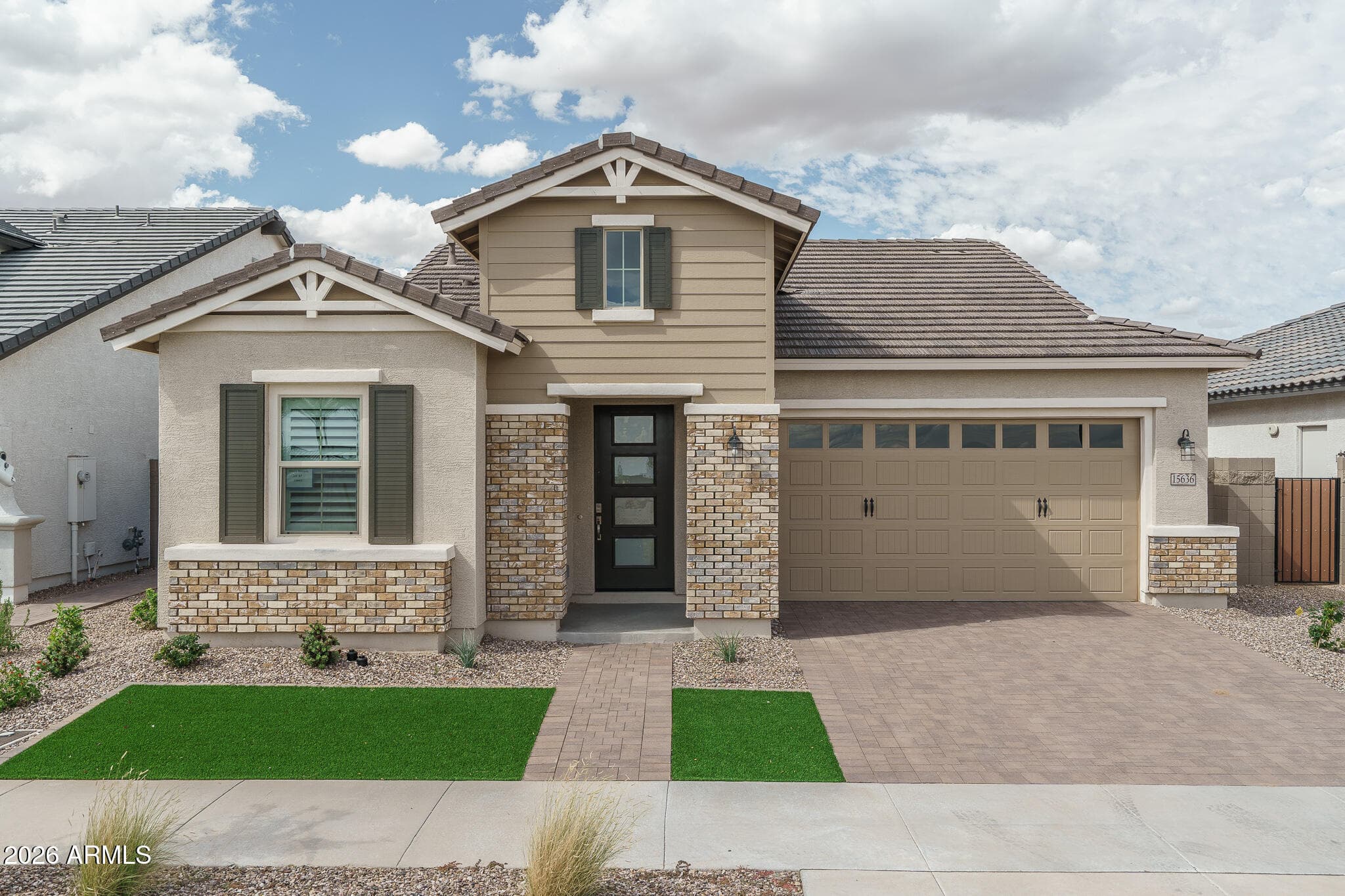 15636 W Pershing St — photo 1