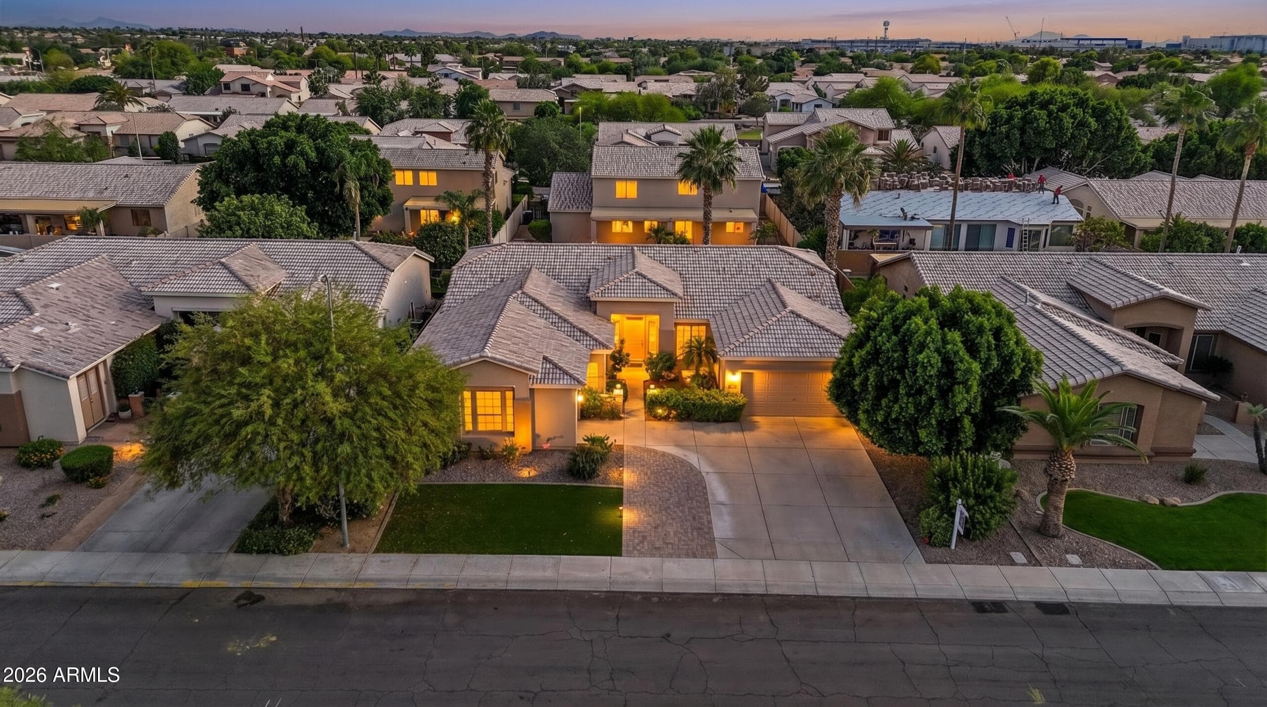 2131 W Mulberry Dr — photo 1