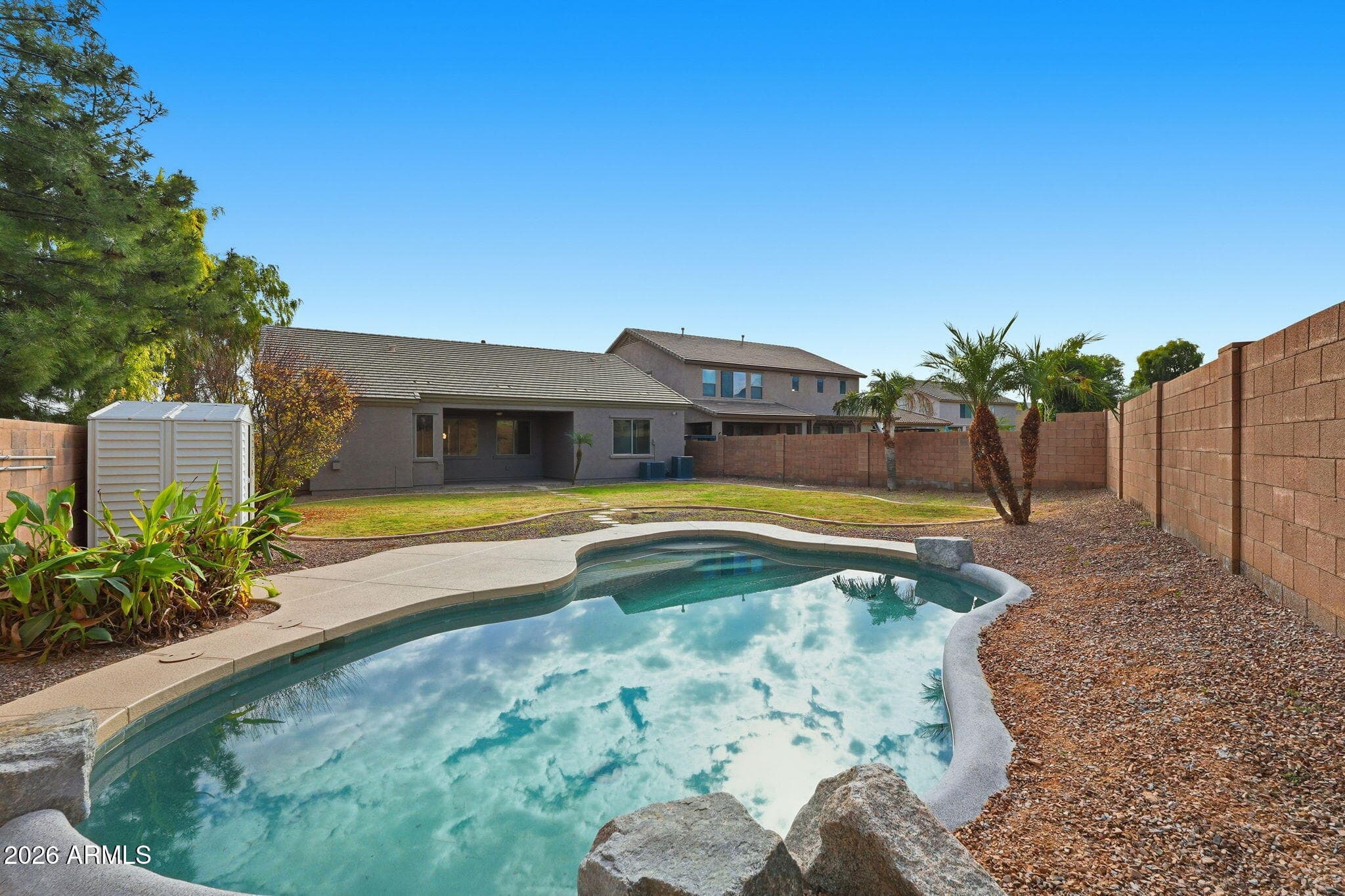17514 W MARSHALL LN - Photo 3