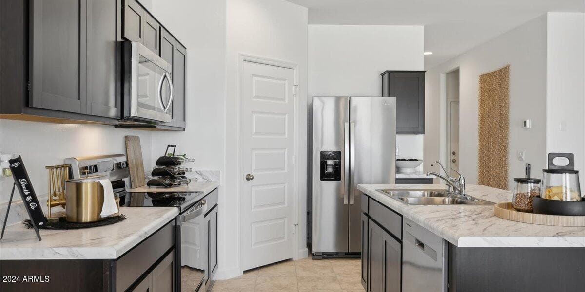 5519 E CINDER LN - Photo 5