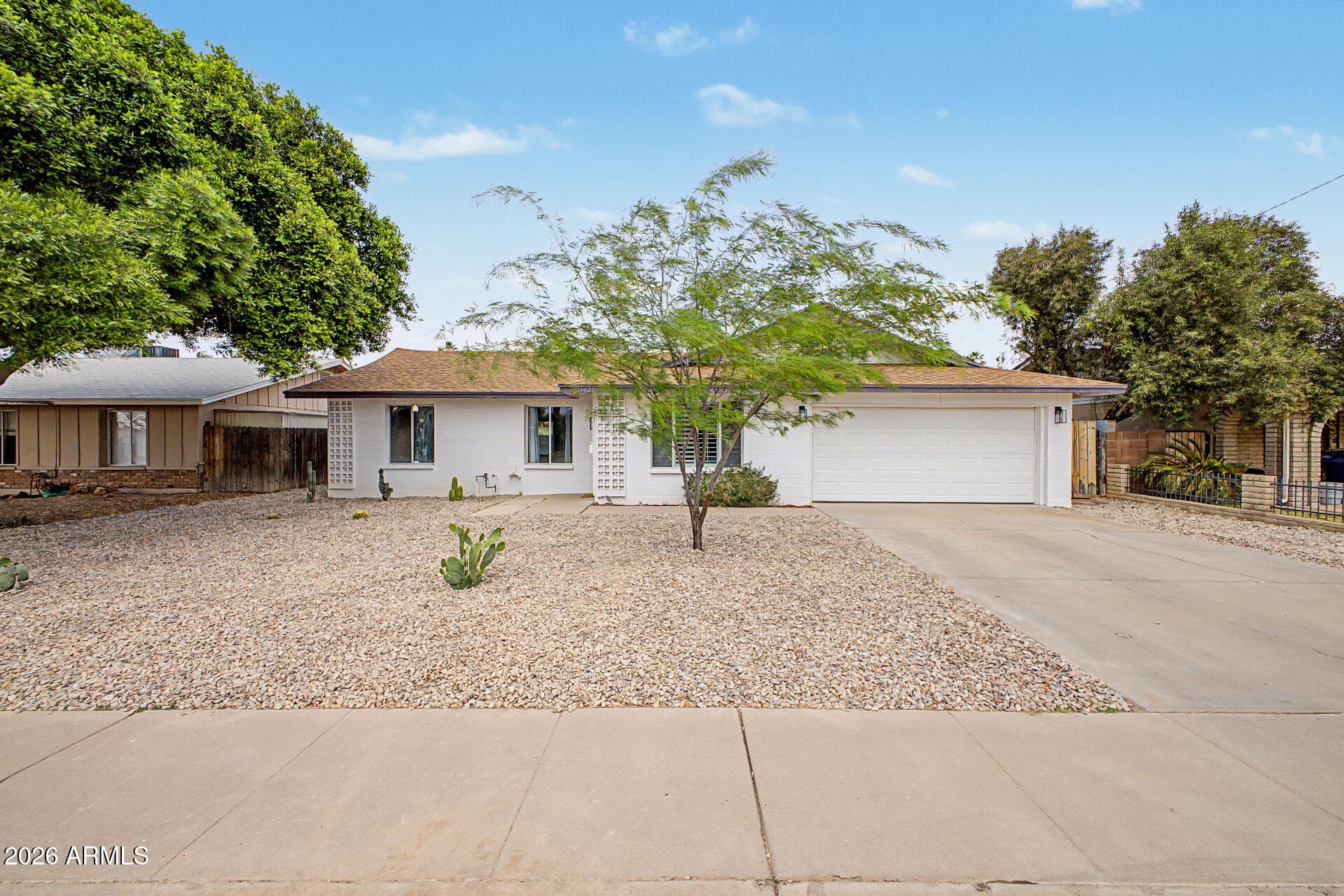 1420 E Campus Dr — photo 1