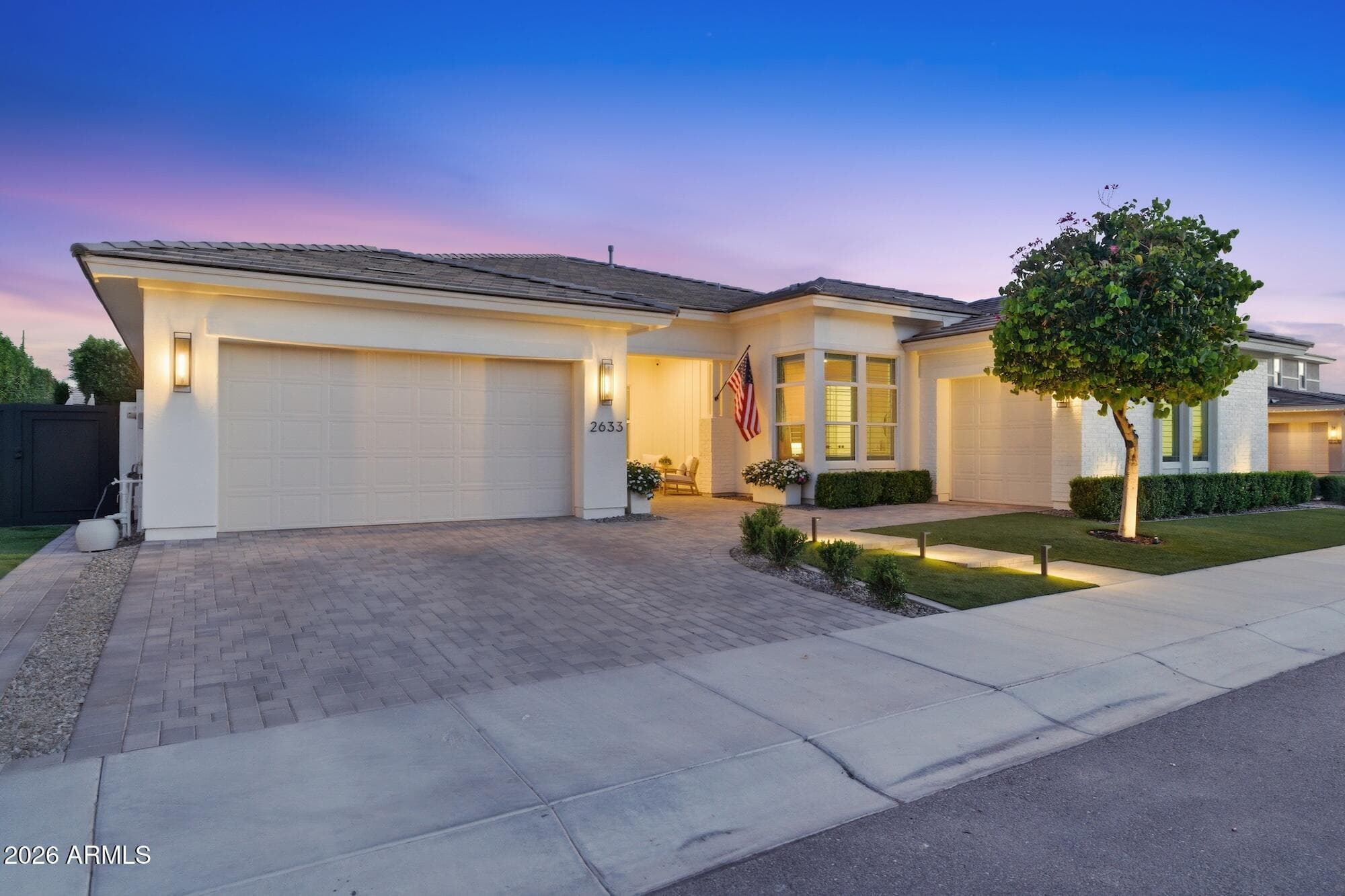 2633 E Geronimo St — photo 1