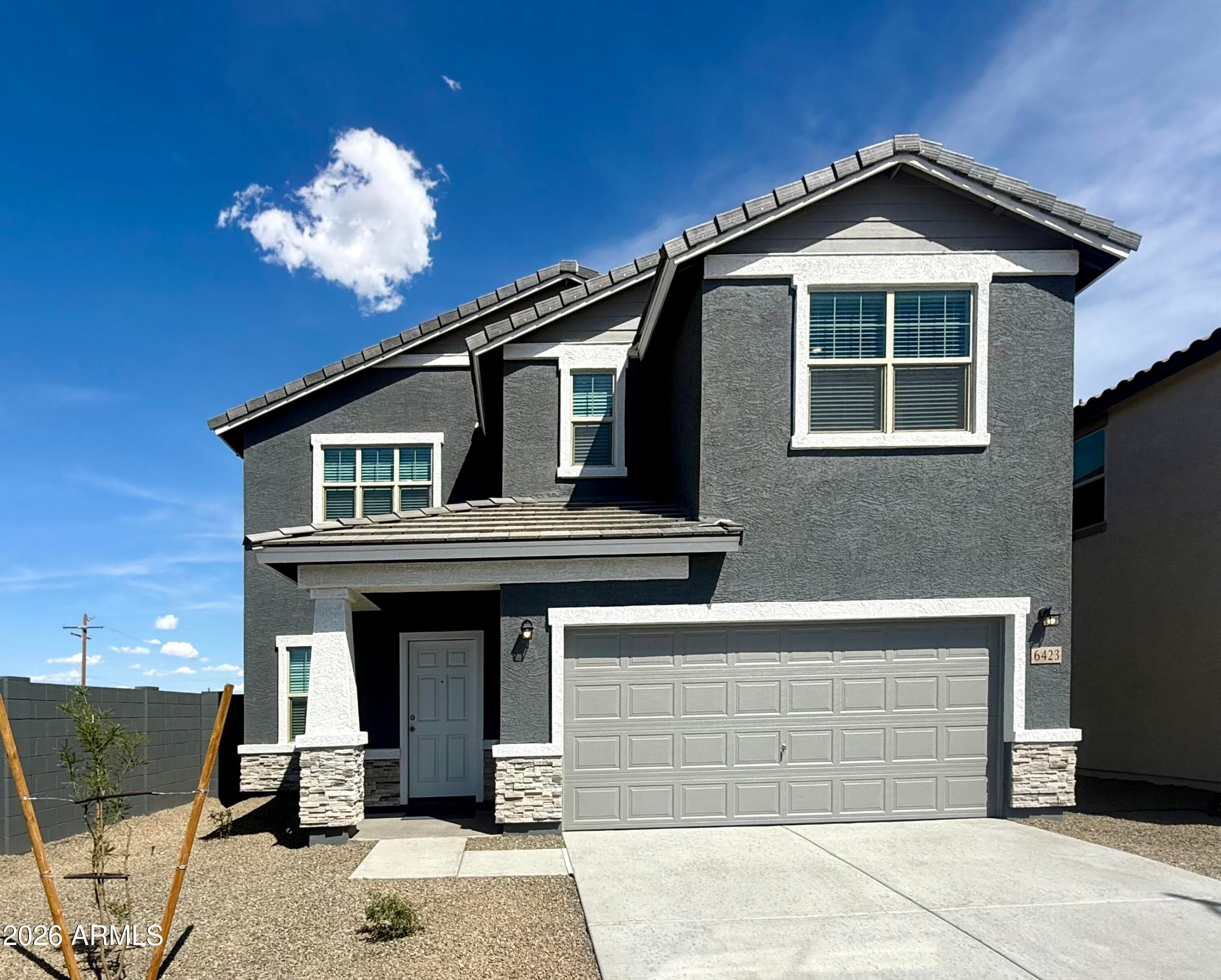 6423 S 78th Ln — photo 1