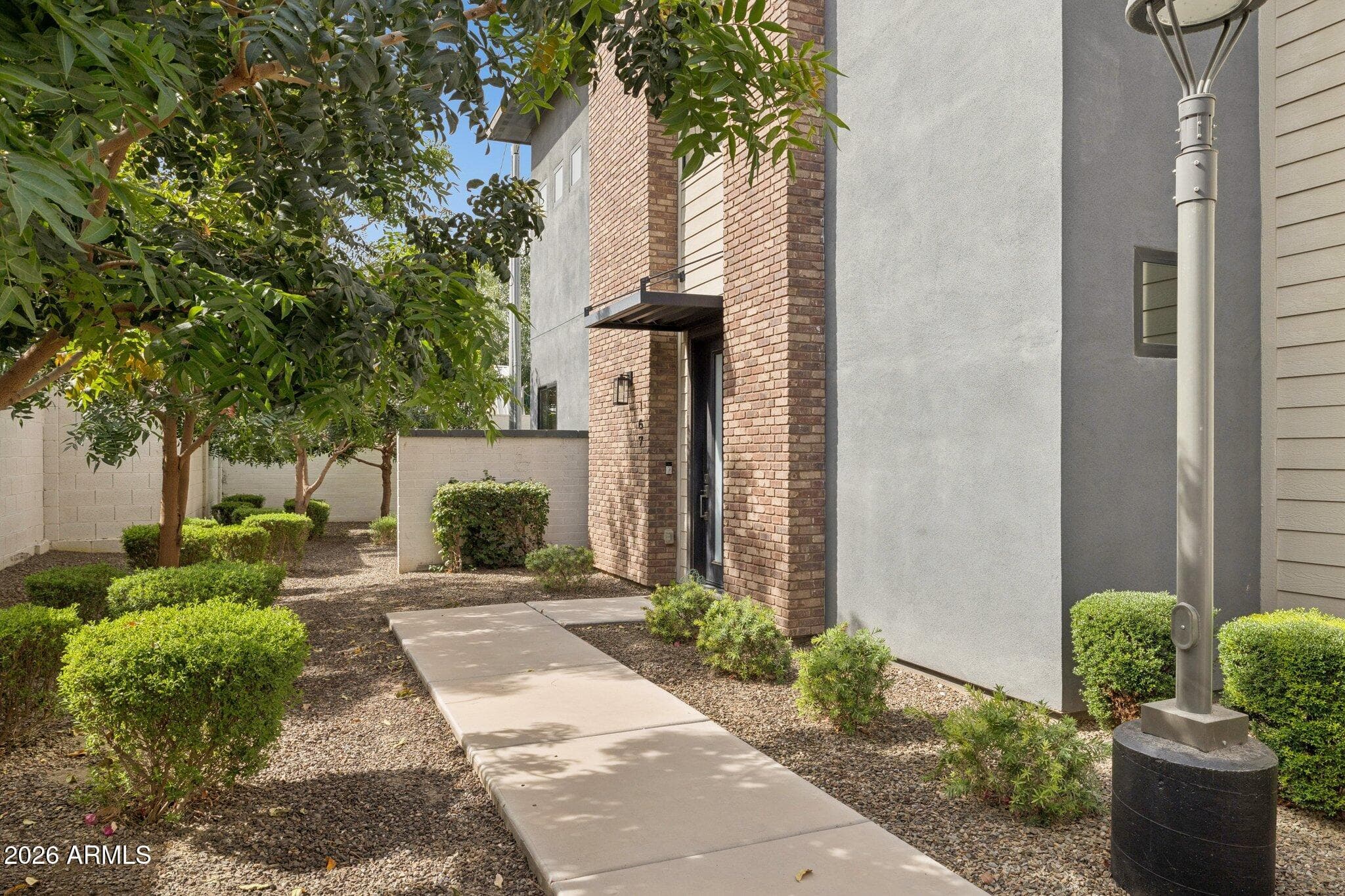 167 E Lexington Ave — photo 1