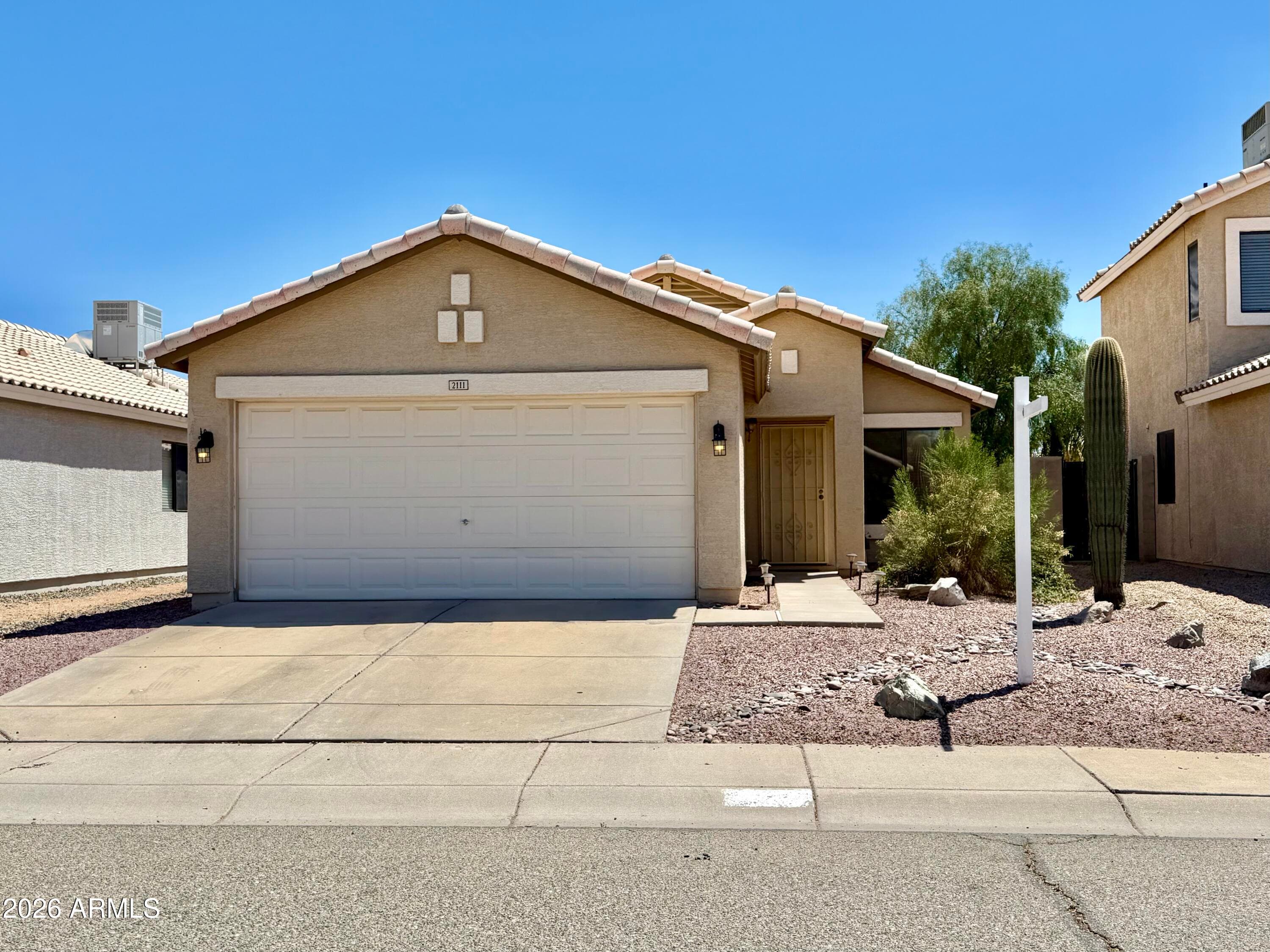2111 E Williams Dr — photo 1