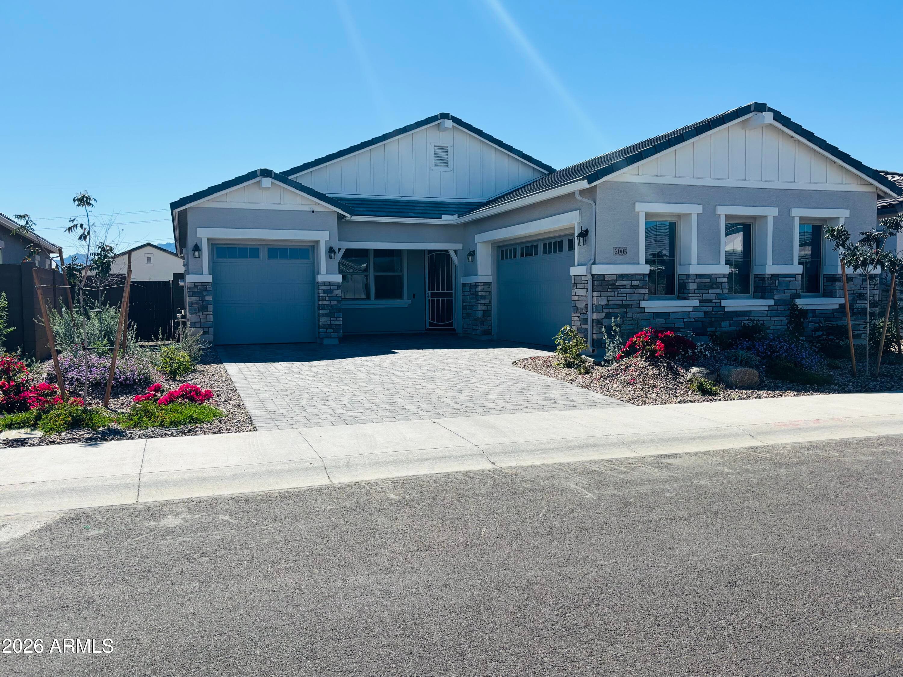 12005 W Marguerite Ave — photo 2