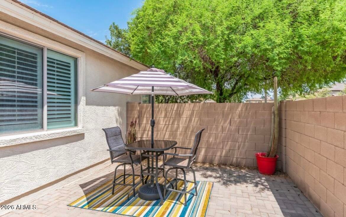 16523 W Sherman St — photo 30
