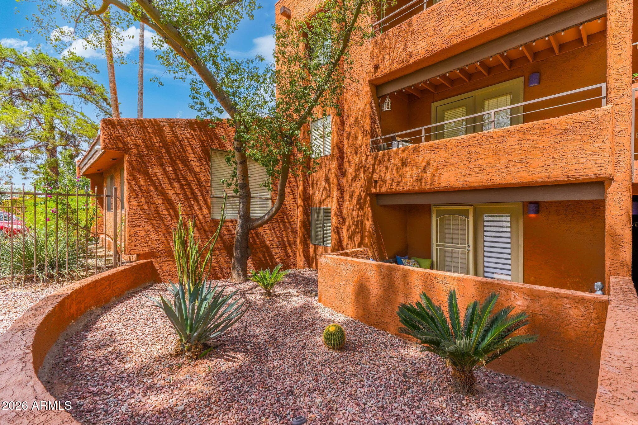 4704 E PARADISE VILLAGE N PARKWAY - Photo 2