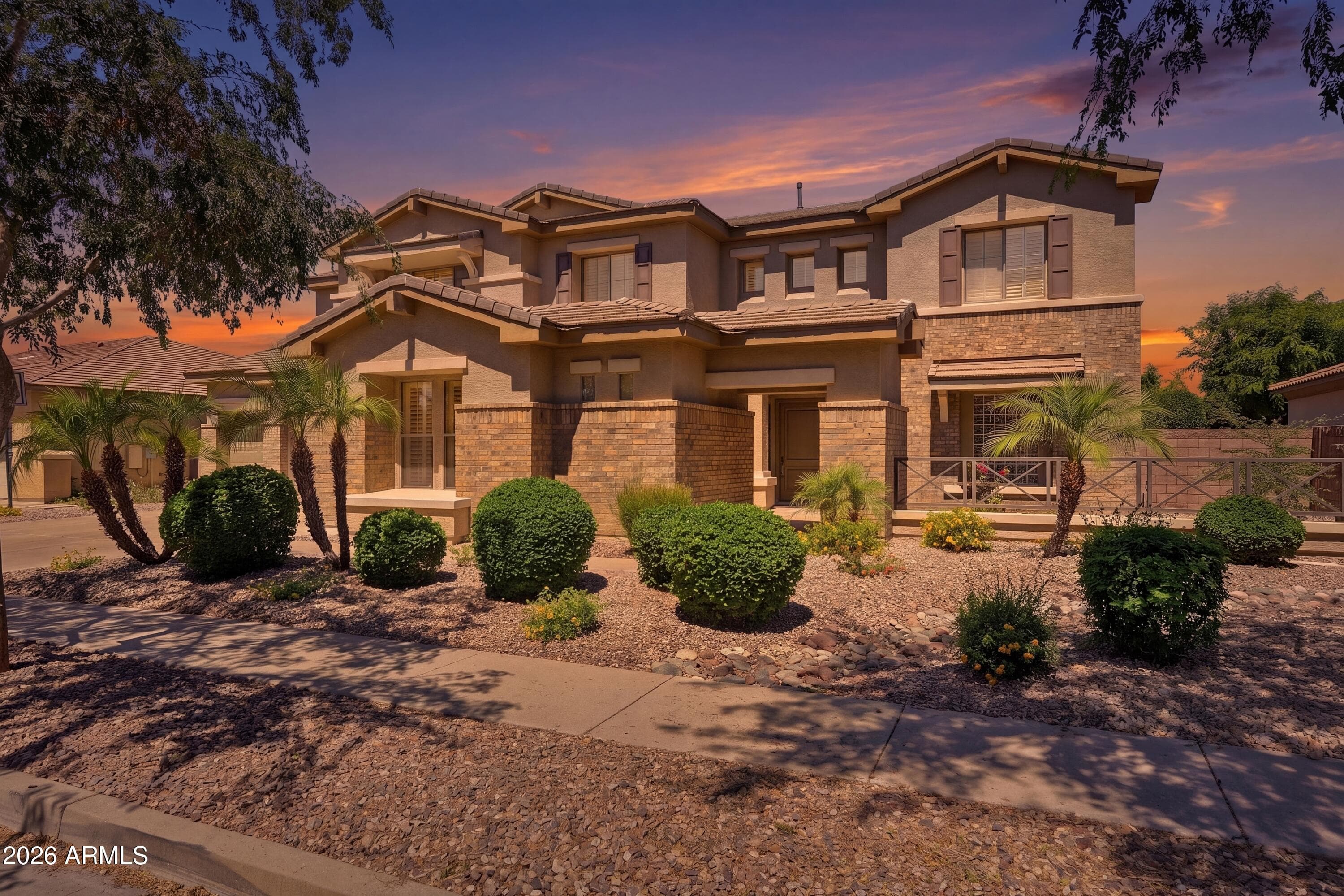900 W Macaw Dr — photo 1