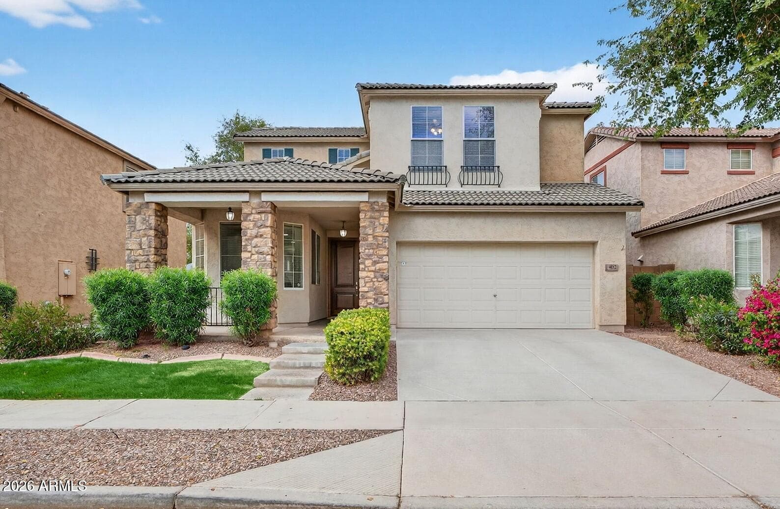 4052 E Milky Way — photo 1