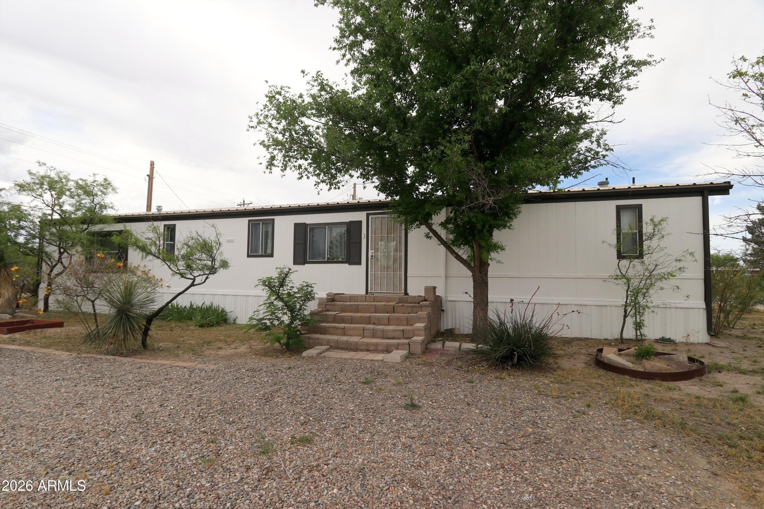 921 N Arizona Ave — photo 1